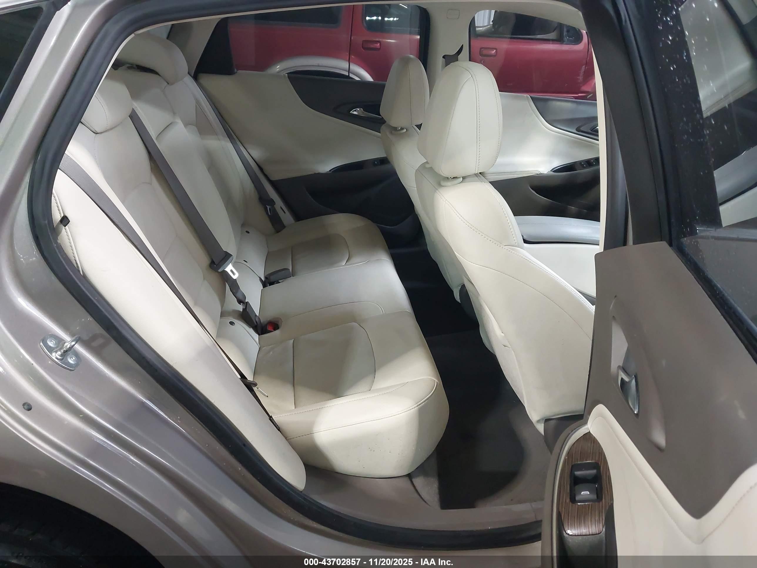 CHEVROLET MALIBU image 8