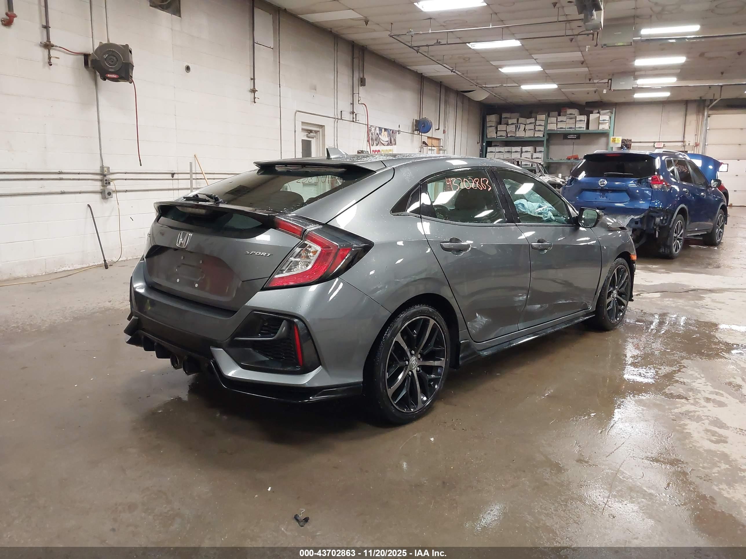 HONDA CIVIC image 4