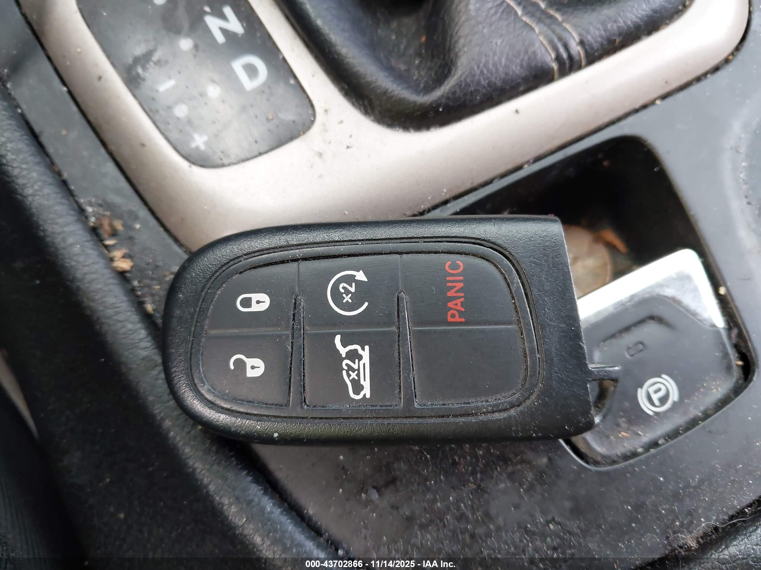 JEEP CHEROKEE image 11