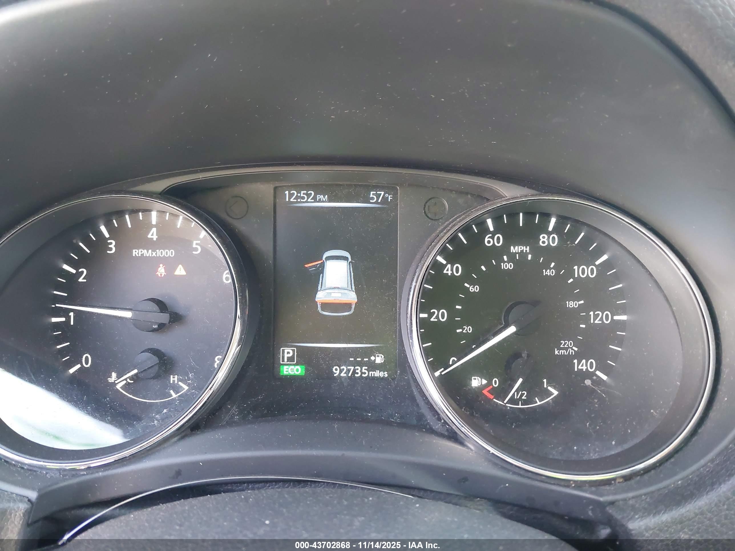 NISSAN ROGUE image 7