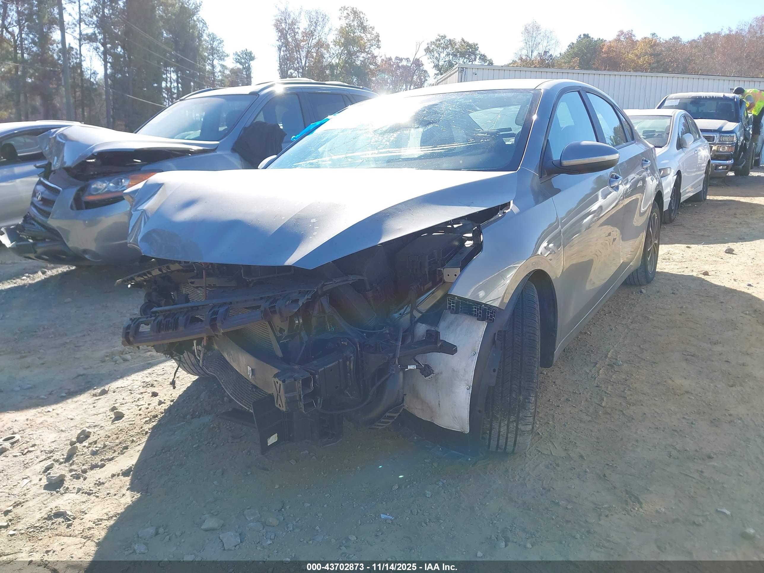 KIA FORTE image 2
