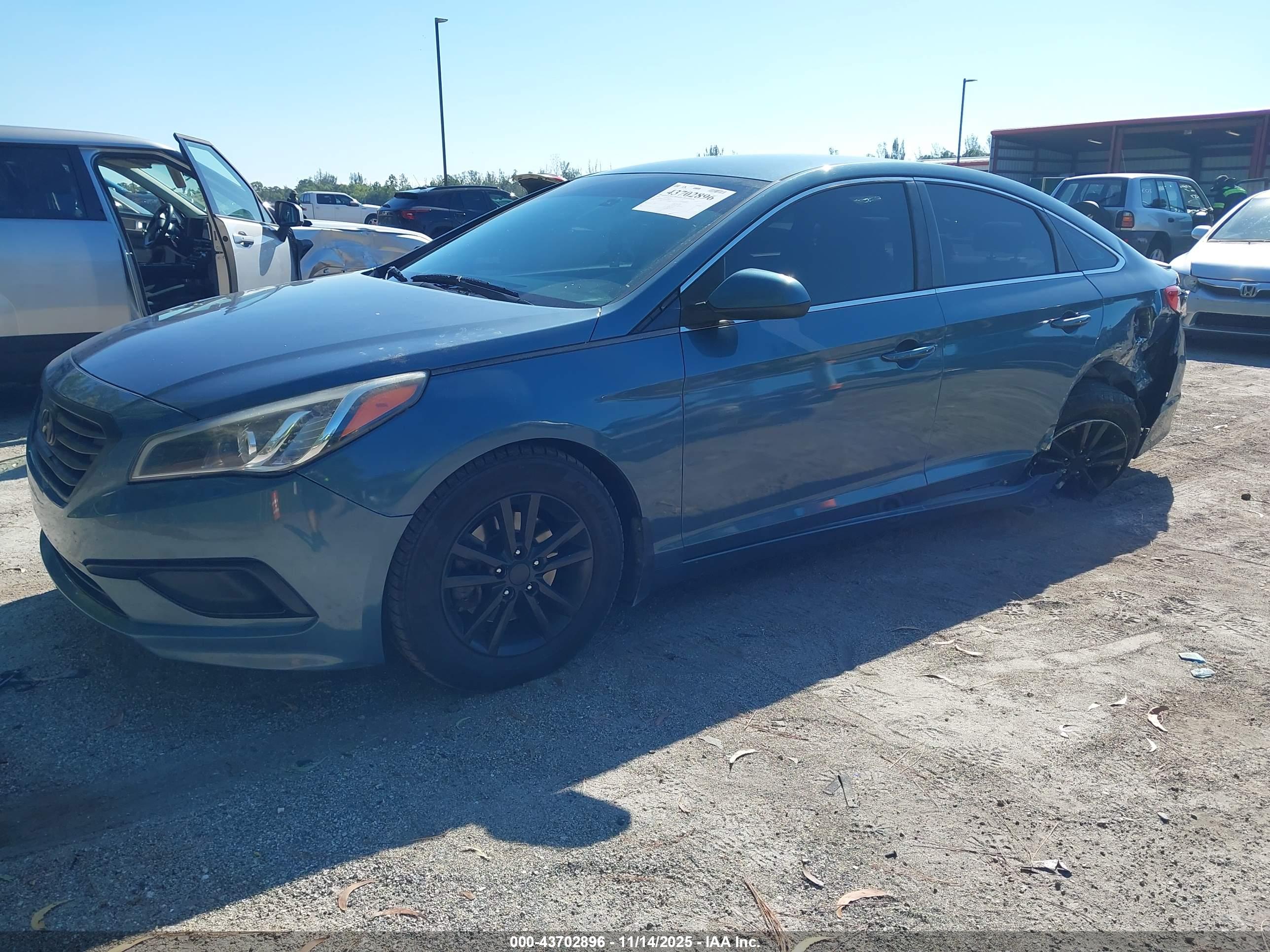 HYUNDAI SONATA image 2