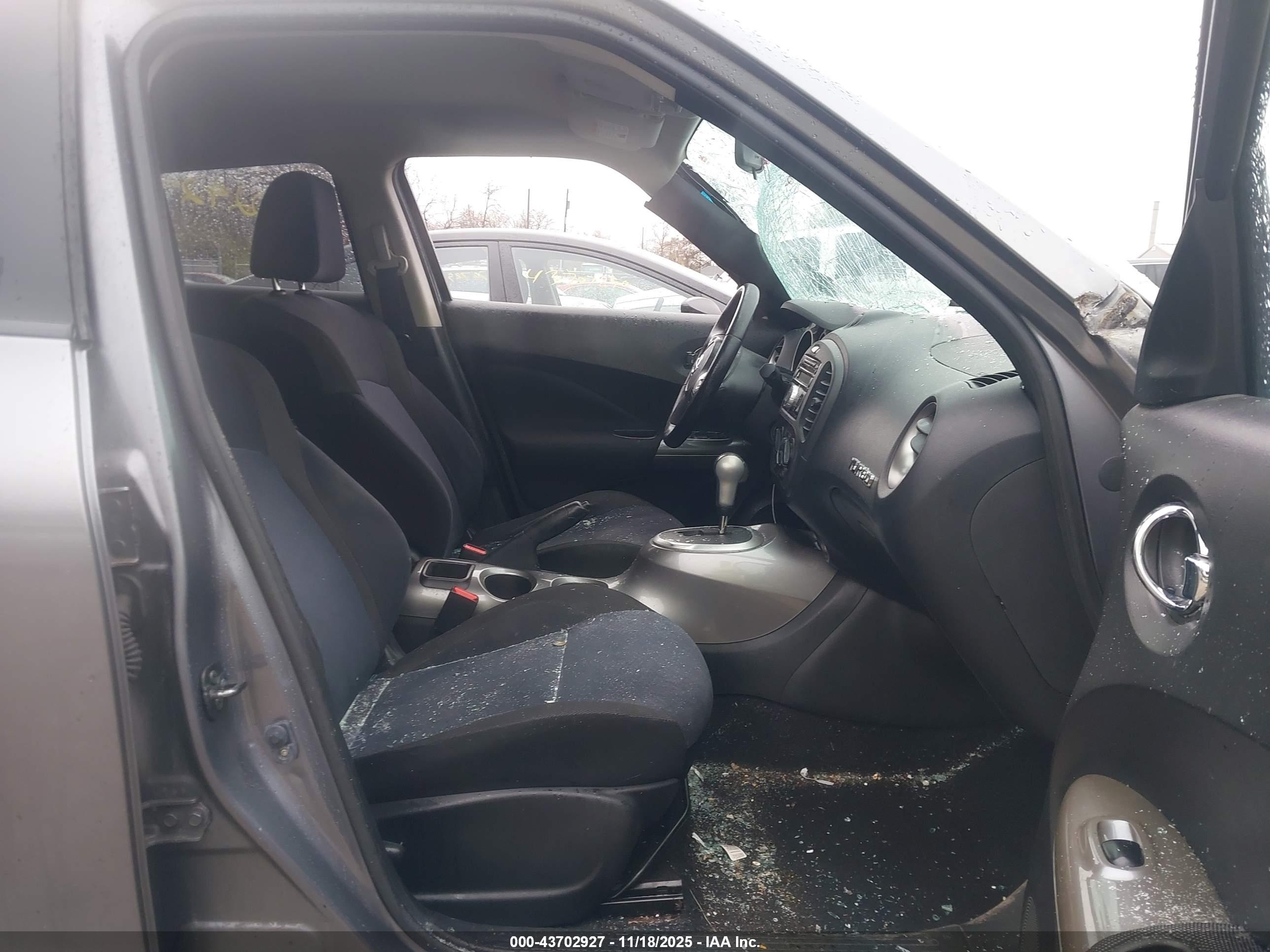 NISSAN JUKE image 5
