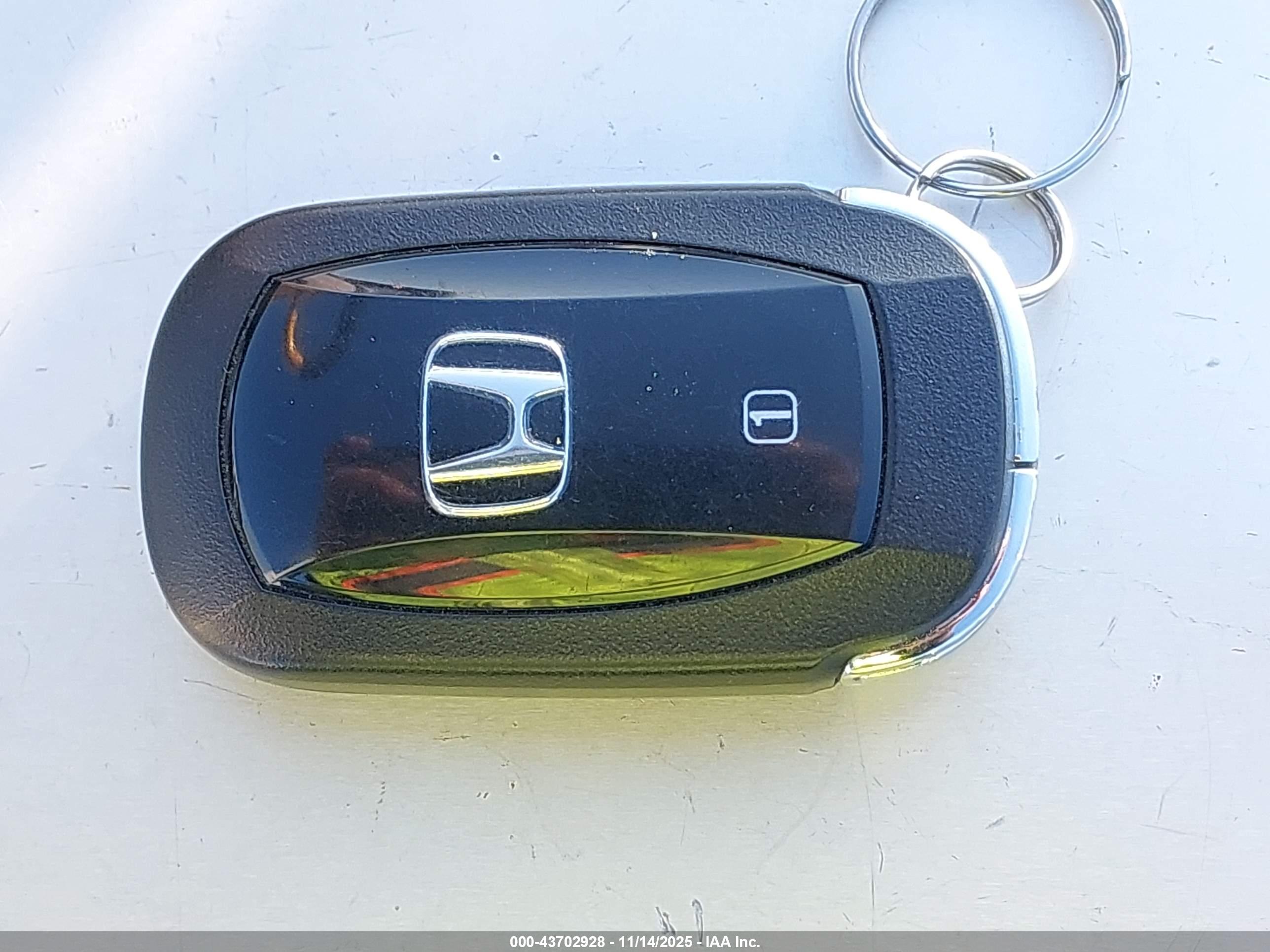 HONDA PILOT image 11