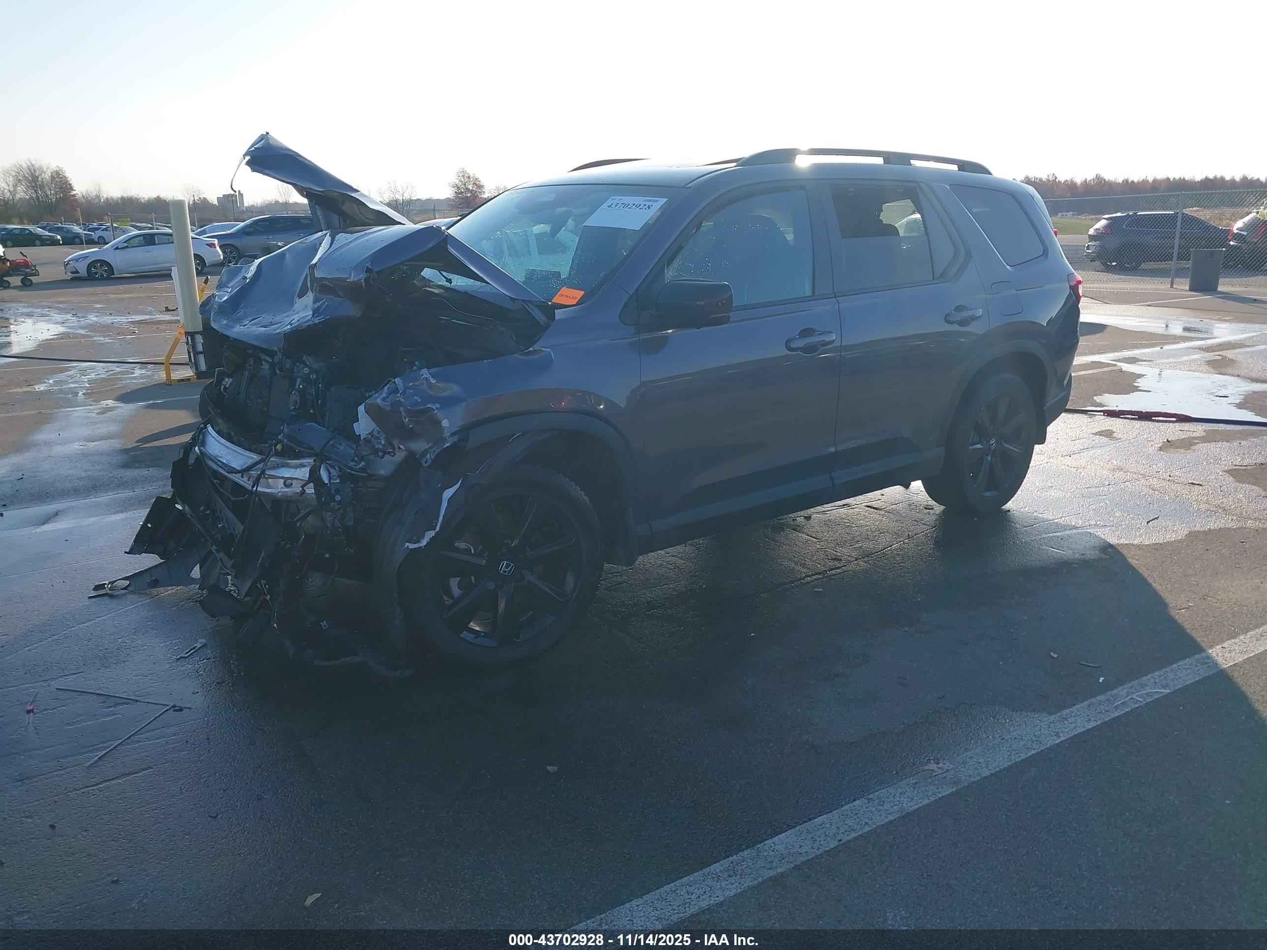 HONDA PILOT image 2