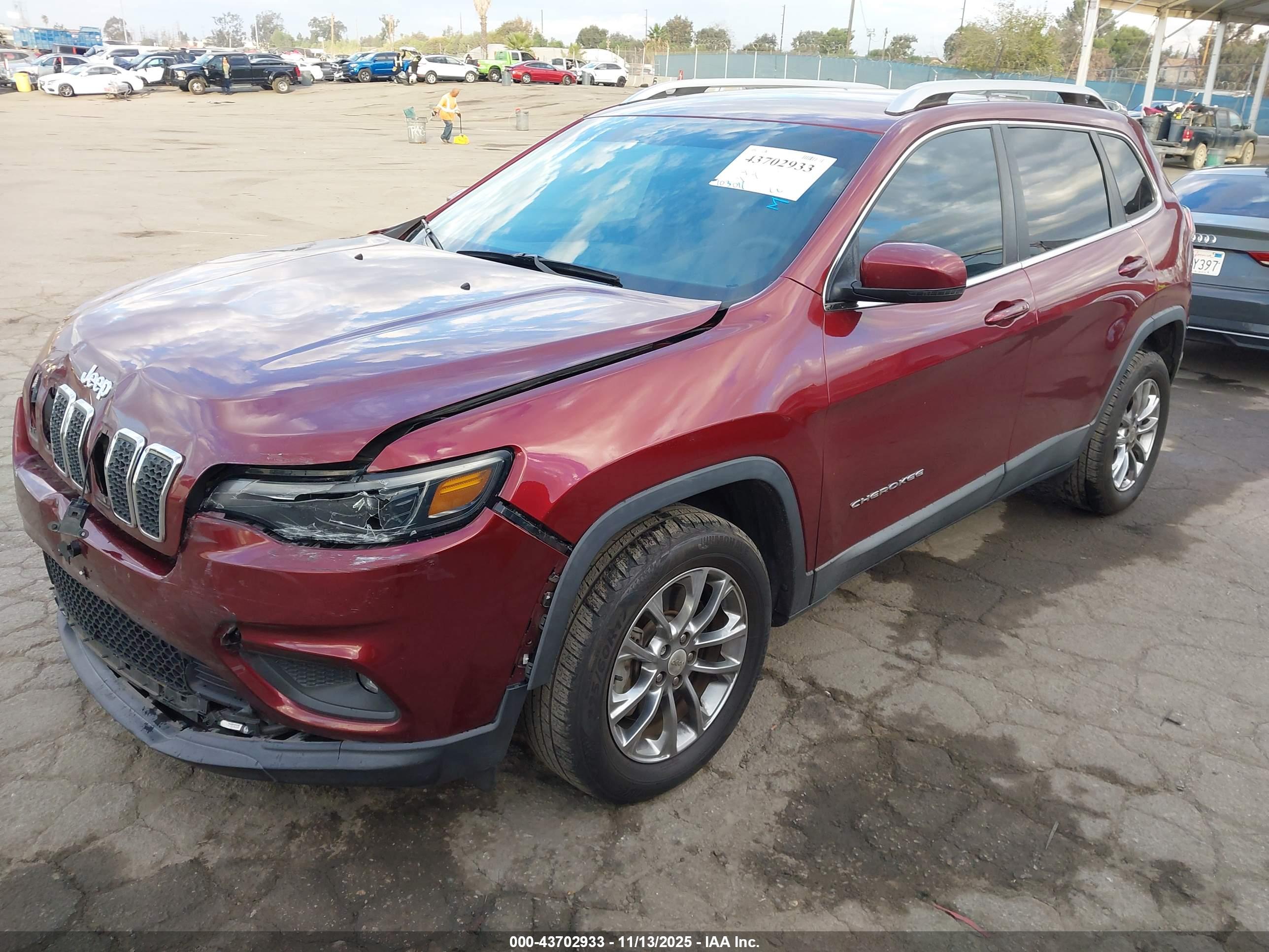 JEEP CHEROKEE image 2