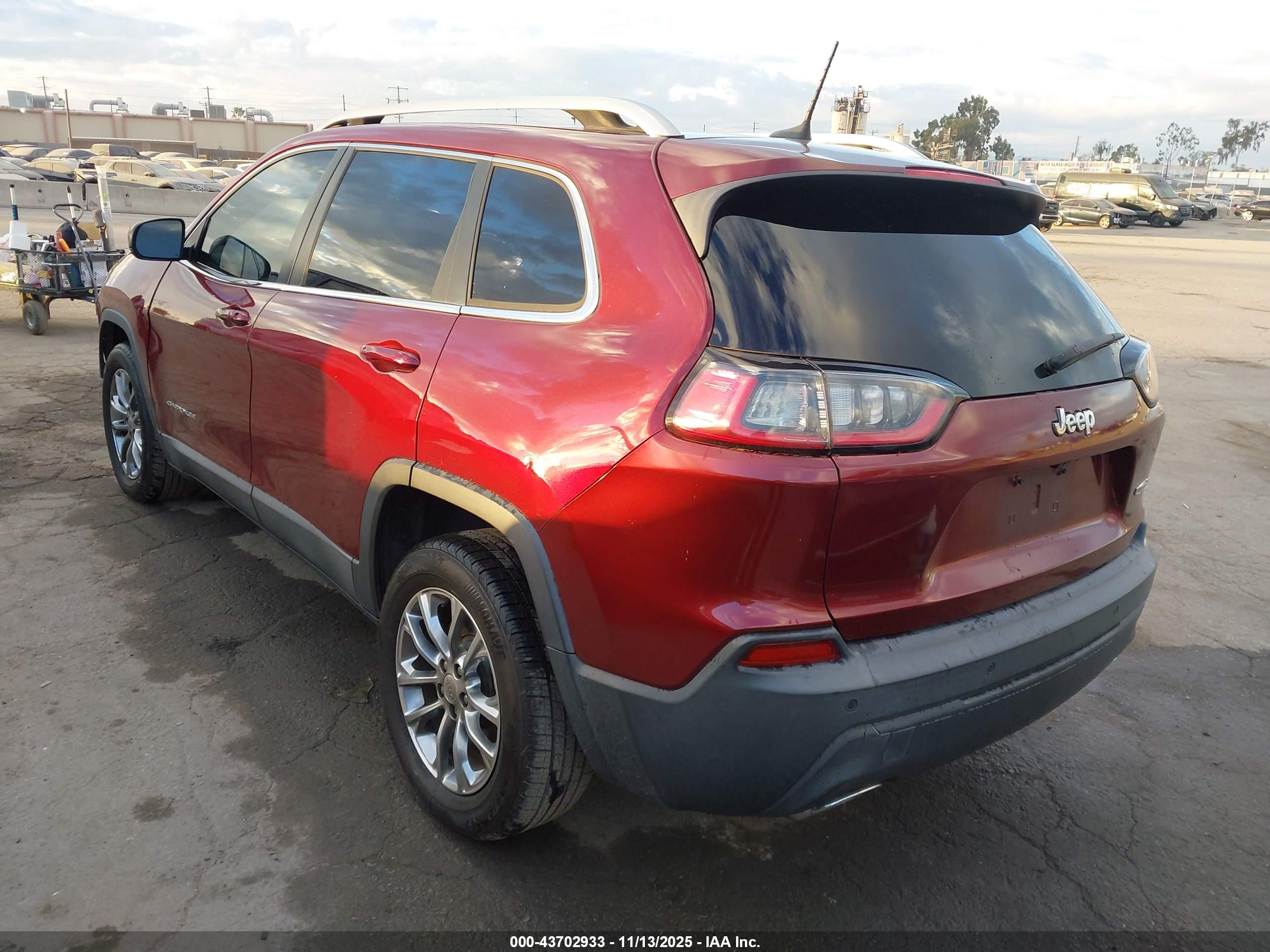 JEEP CHEROKEE image 3