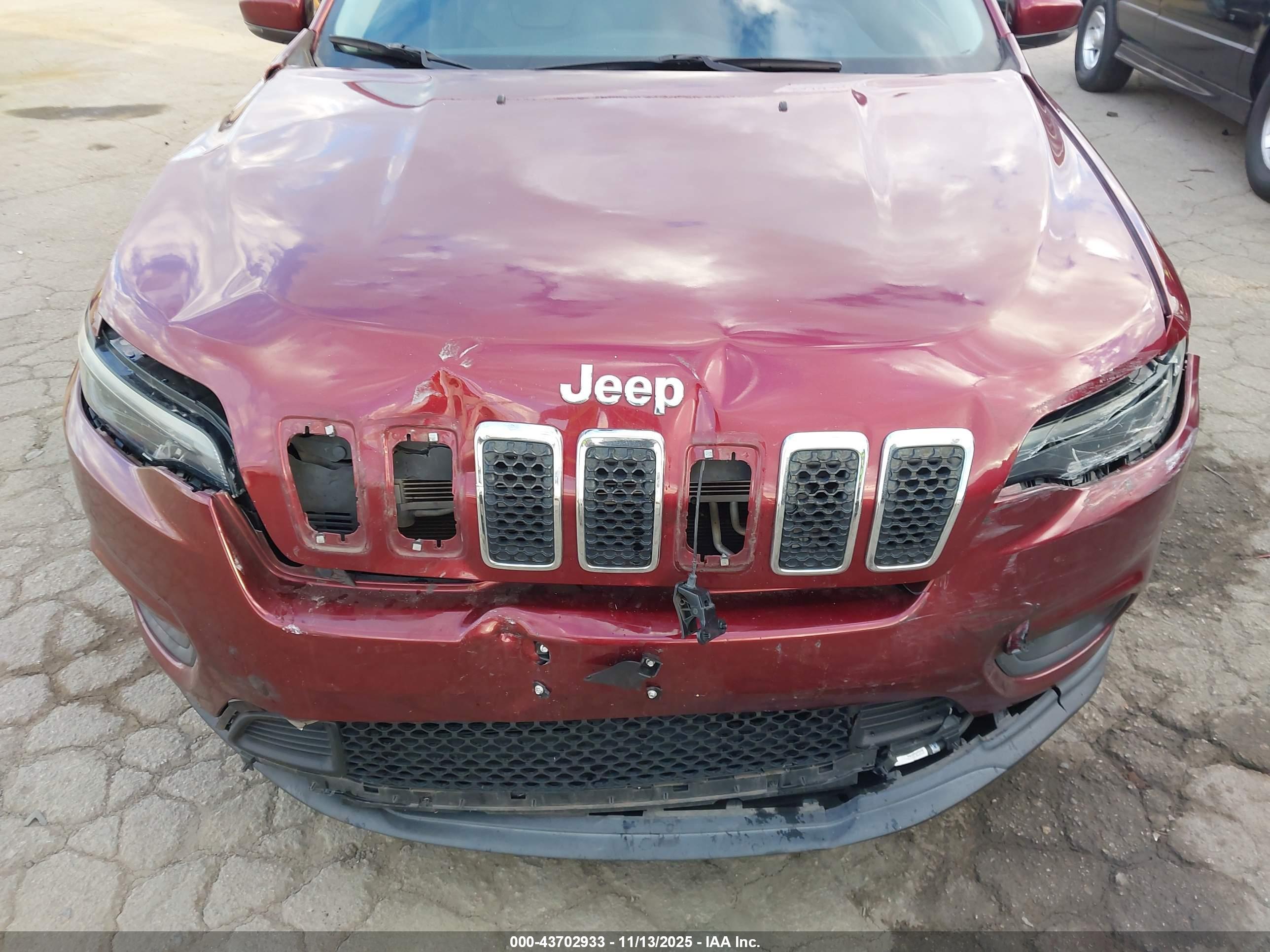JEEP CHEROKEE image 6