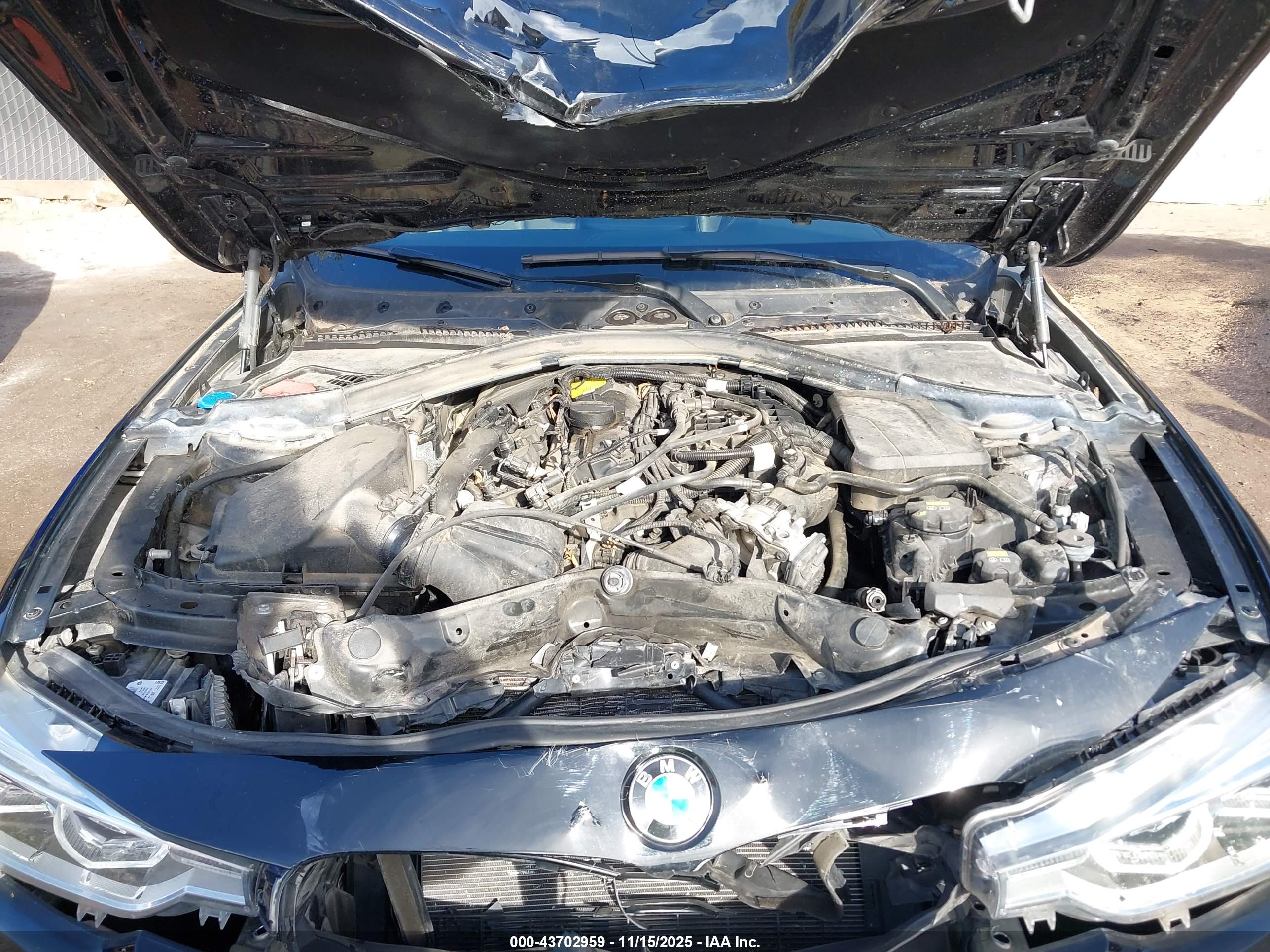 BMW 330I image 10