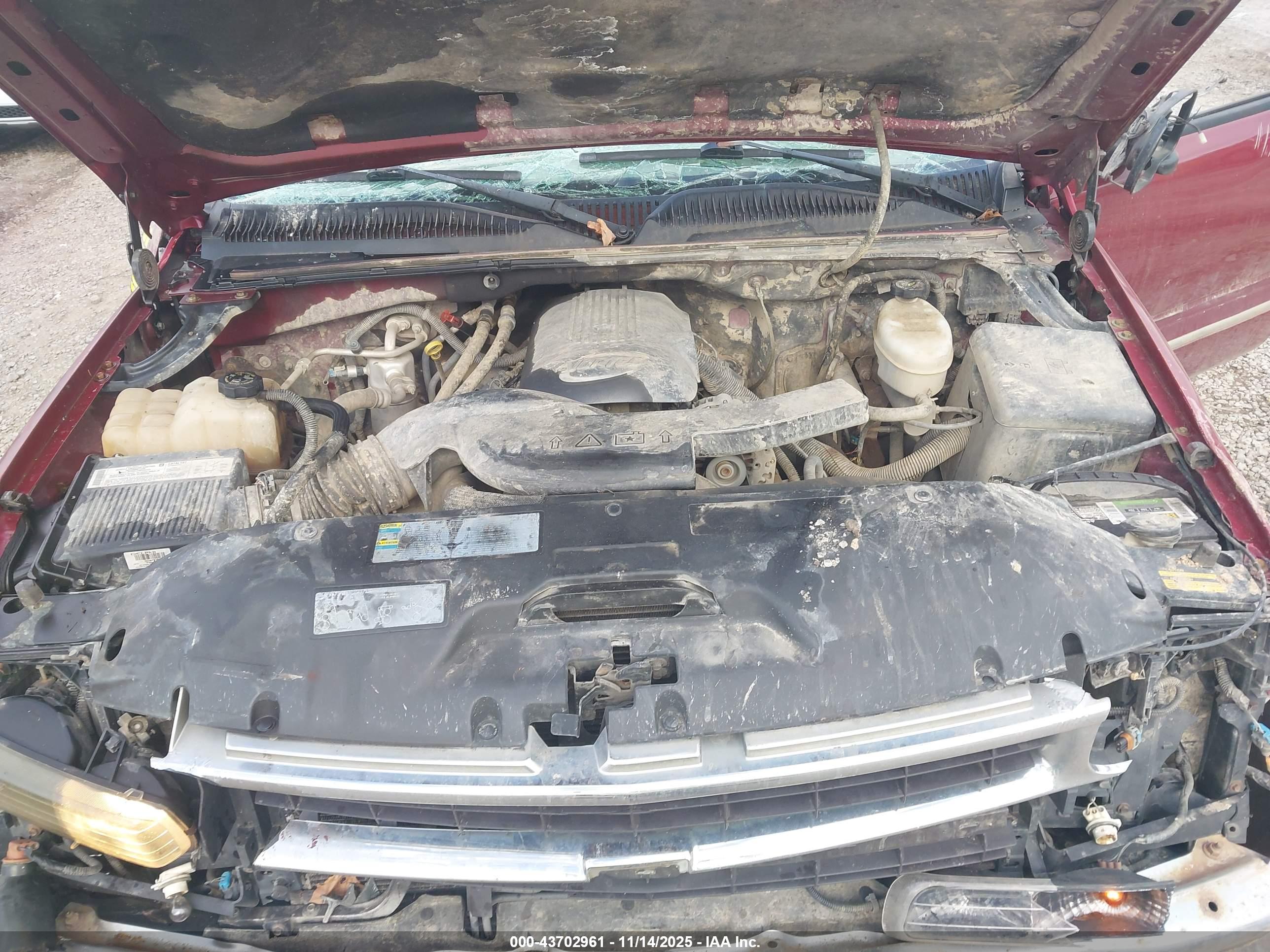 CHEVROLET TAHOE image 10