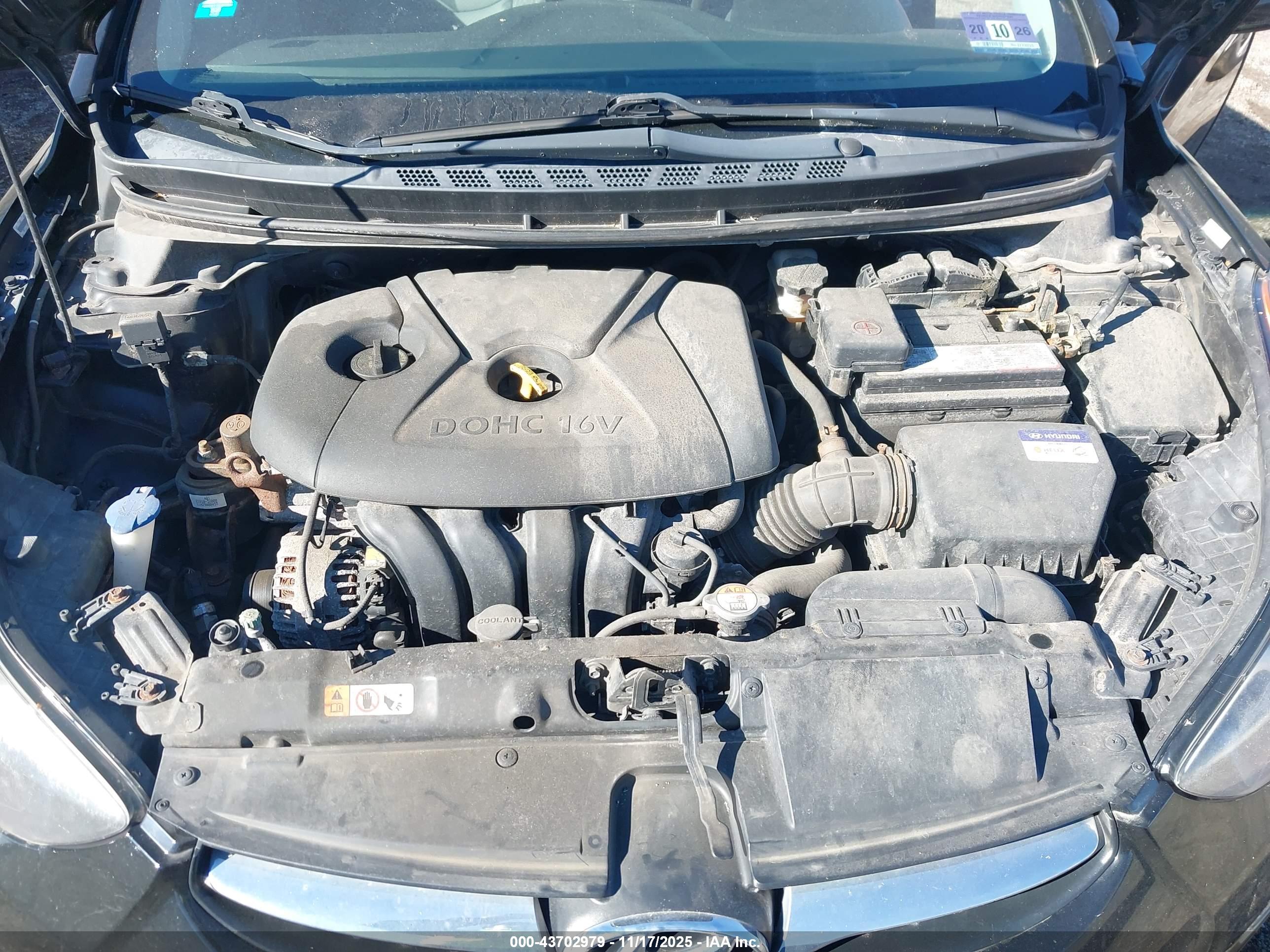 HYUNDAI ELANTRA image 10