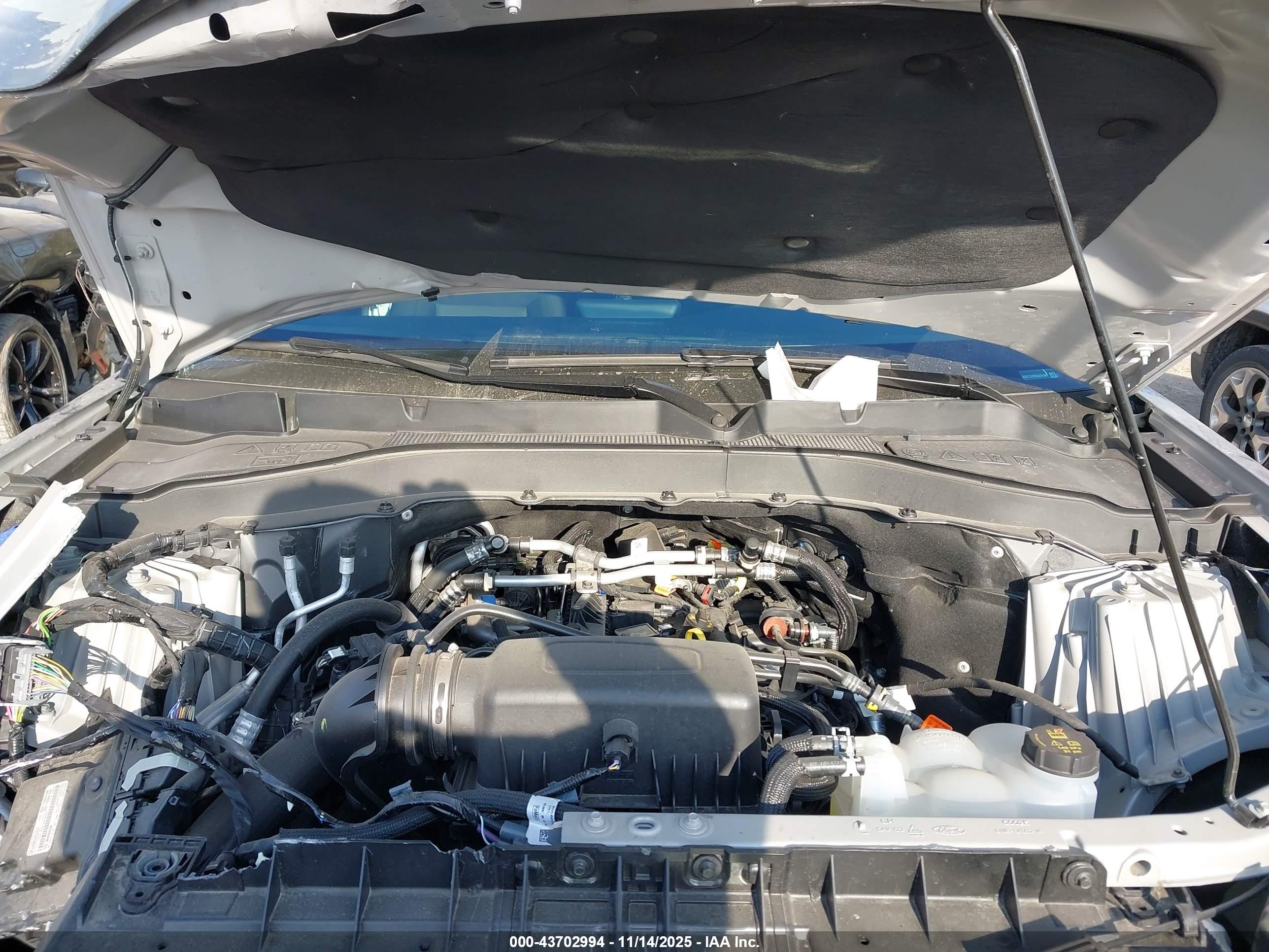 FORD EXPLORER image 10