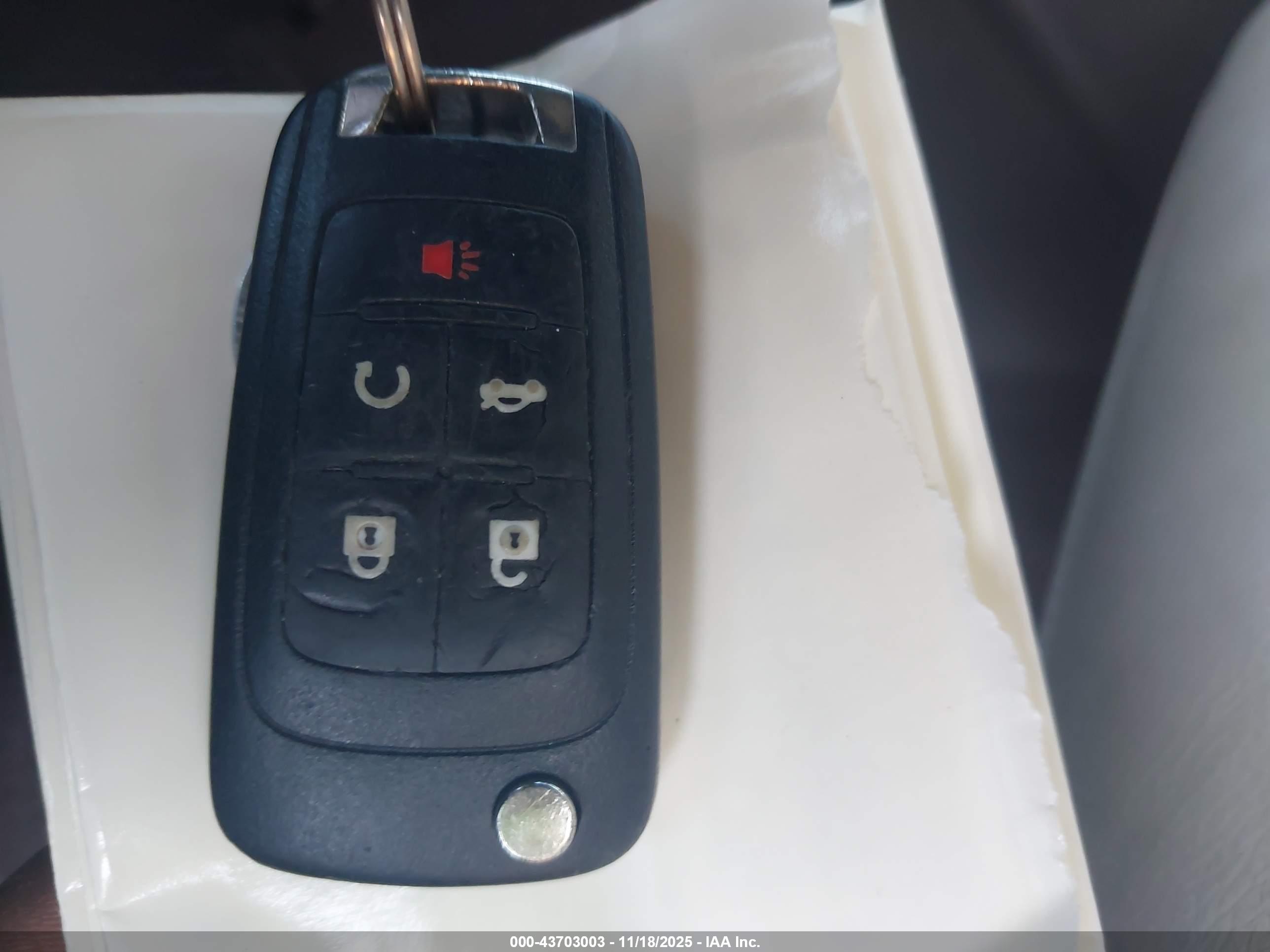 CHEVROLET CRUZE image 11