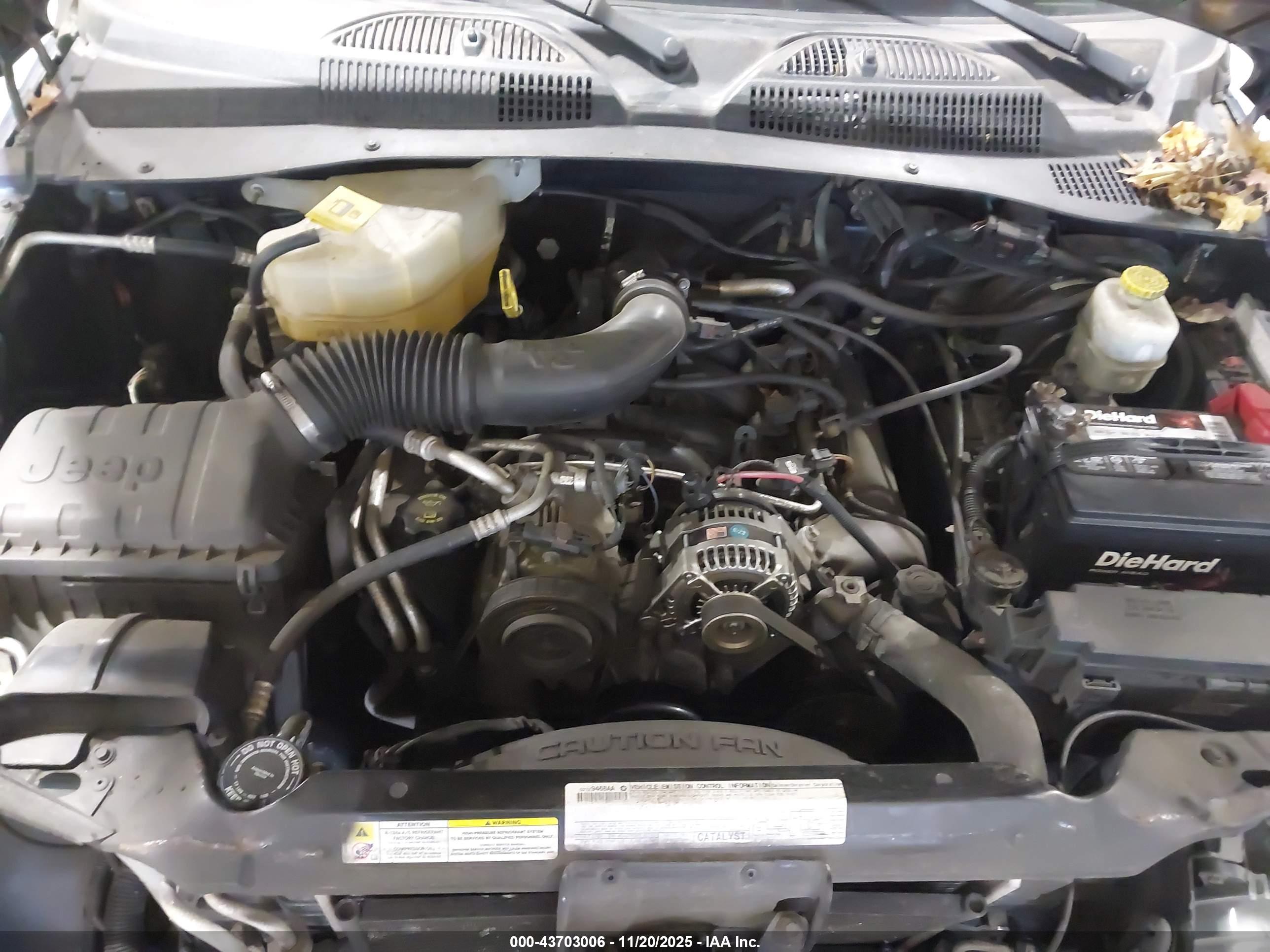 JEEP LIBERTY image 10