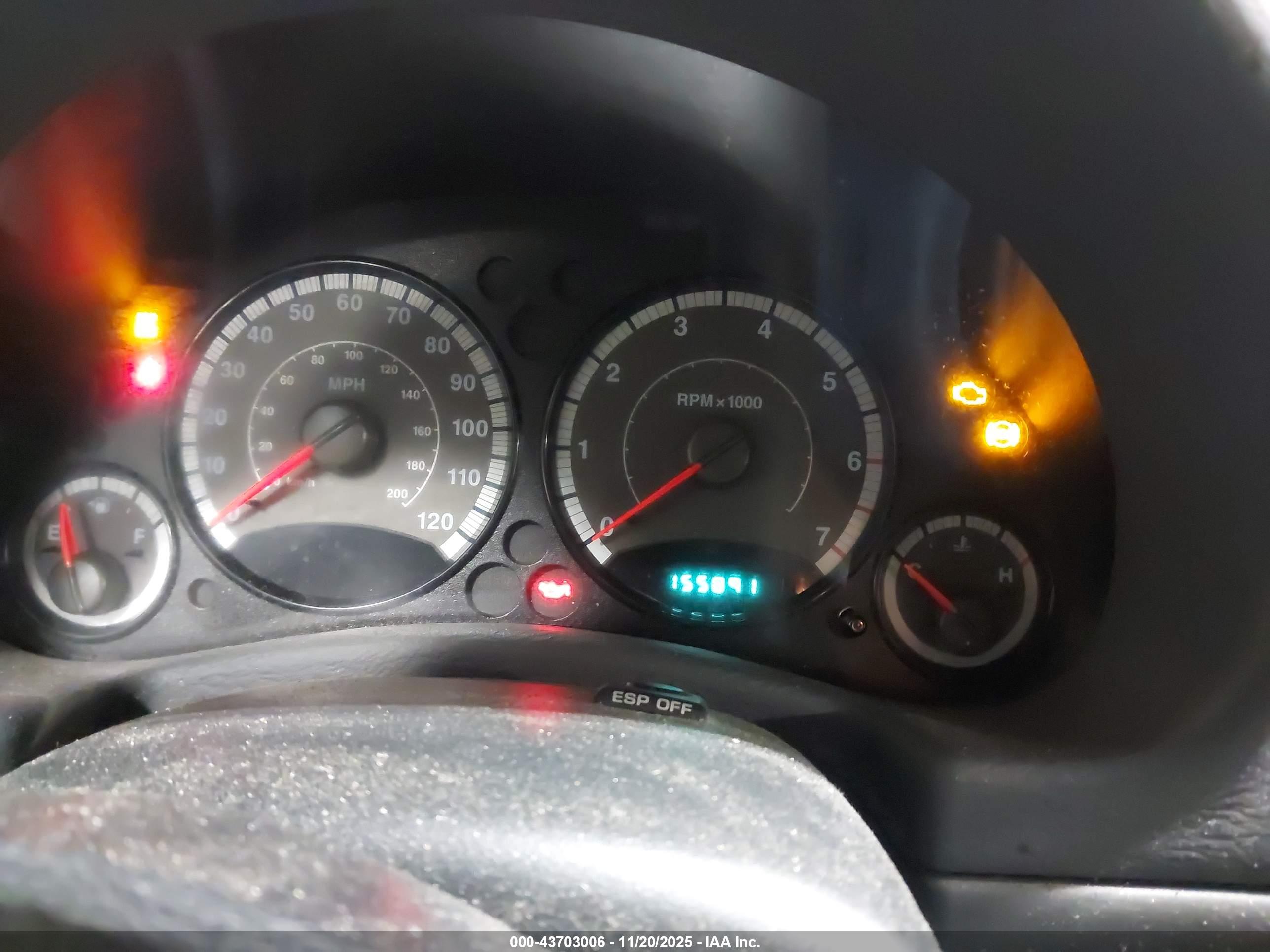 JEEP LIBERTY image 7