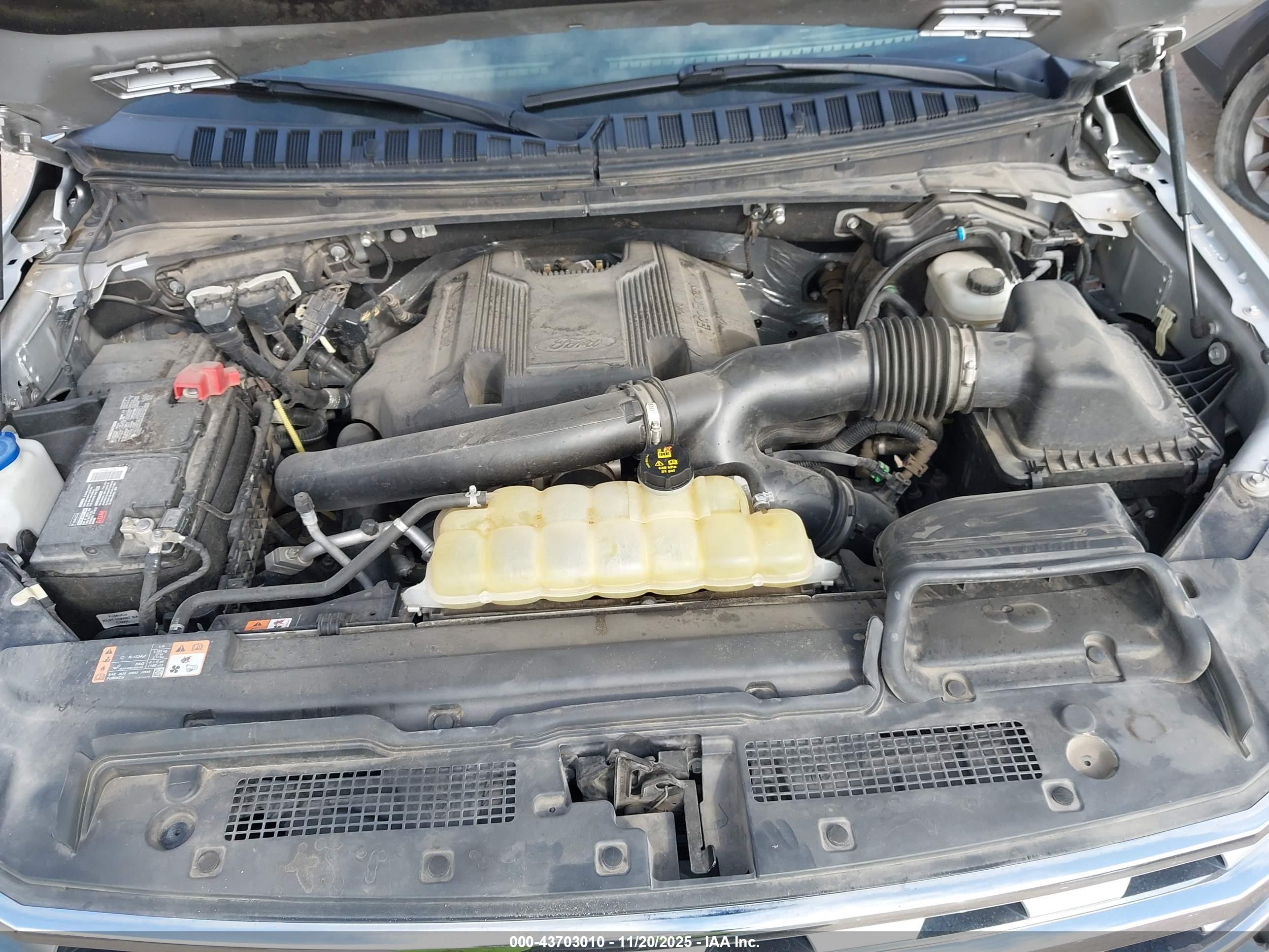 FORD EXPEDITION image 10
