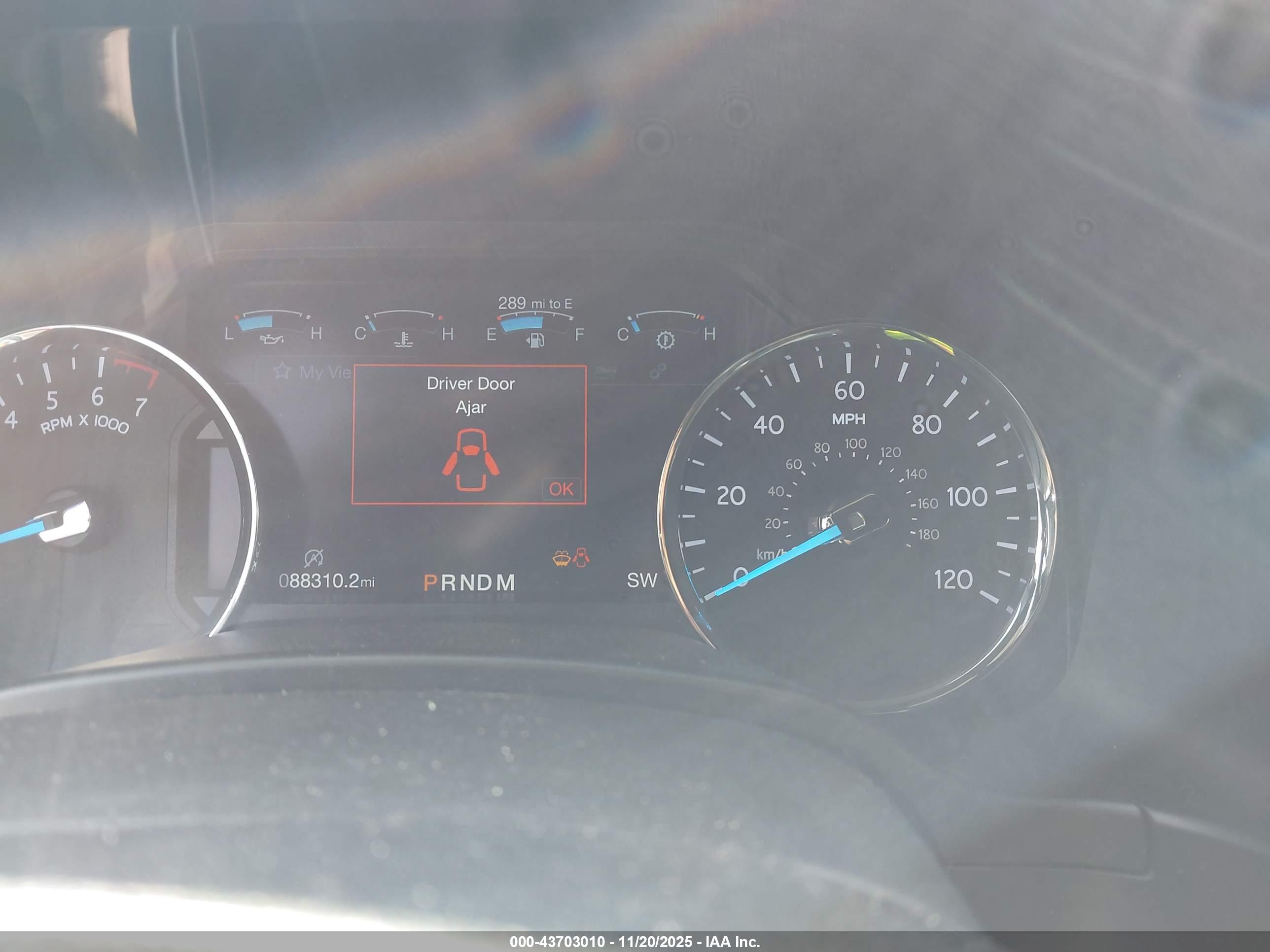 FORD EXPEDITION image 7
