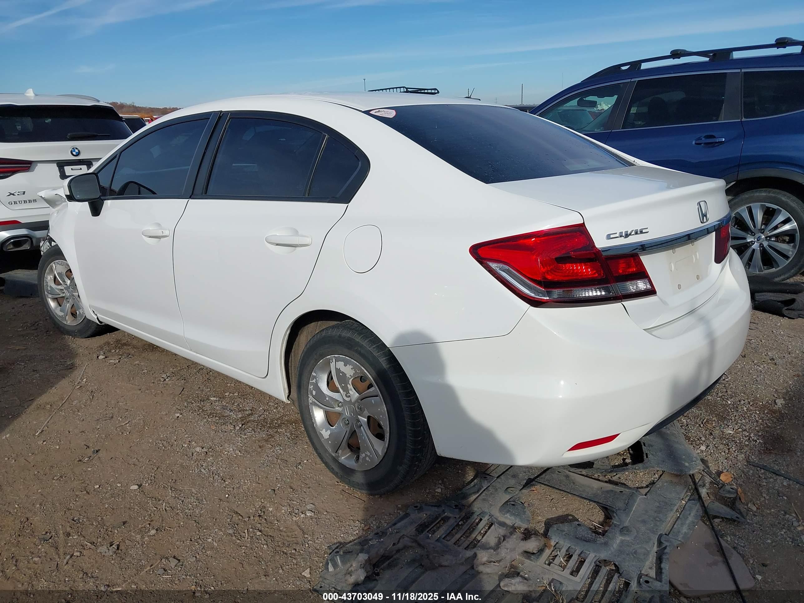 HONDA CIVIC image 3