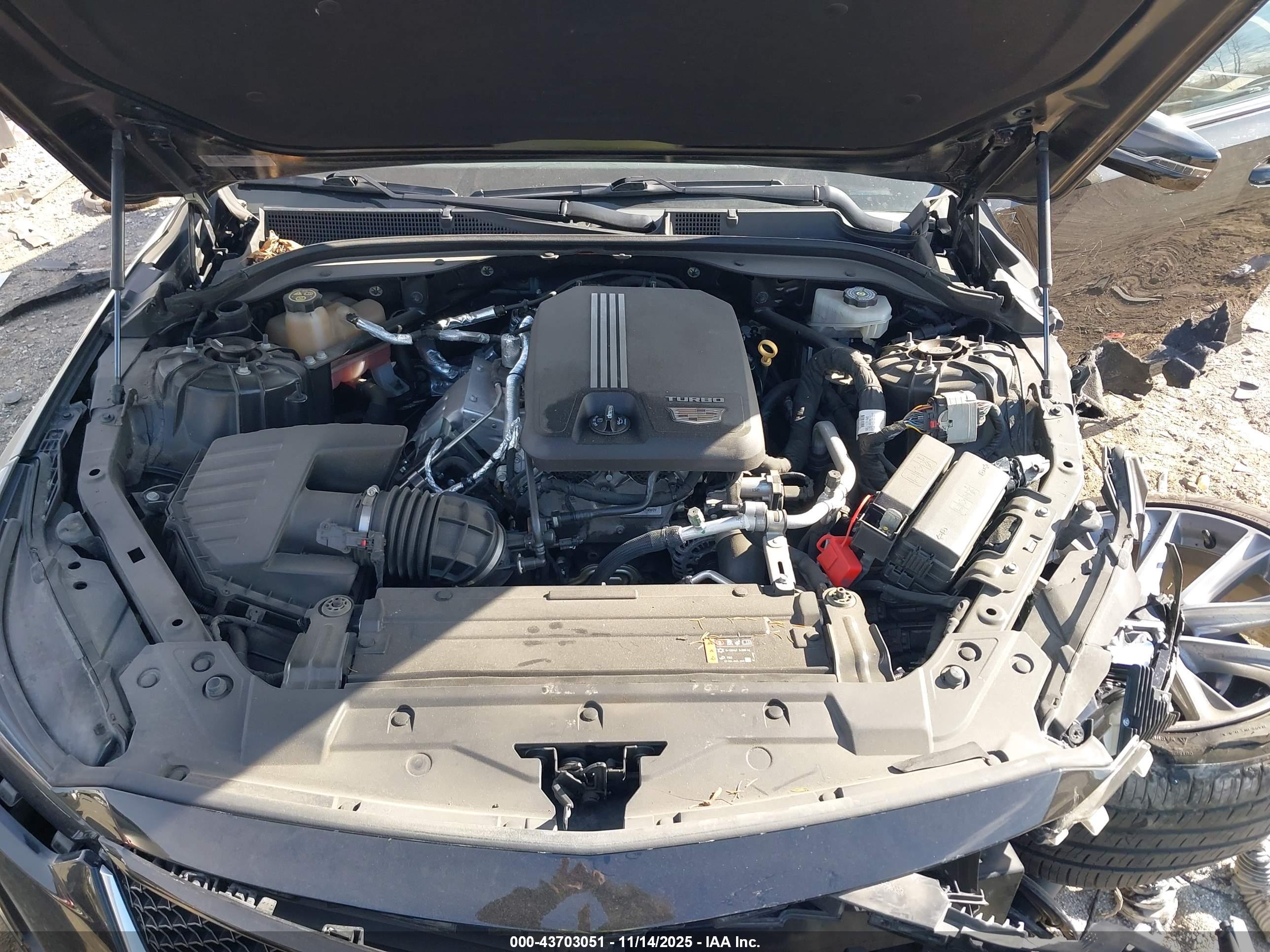 CADILLAC CT5 image 10