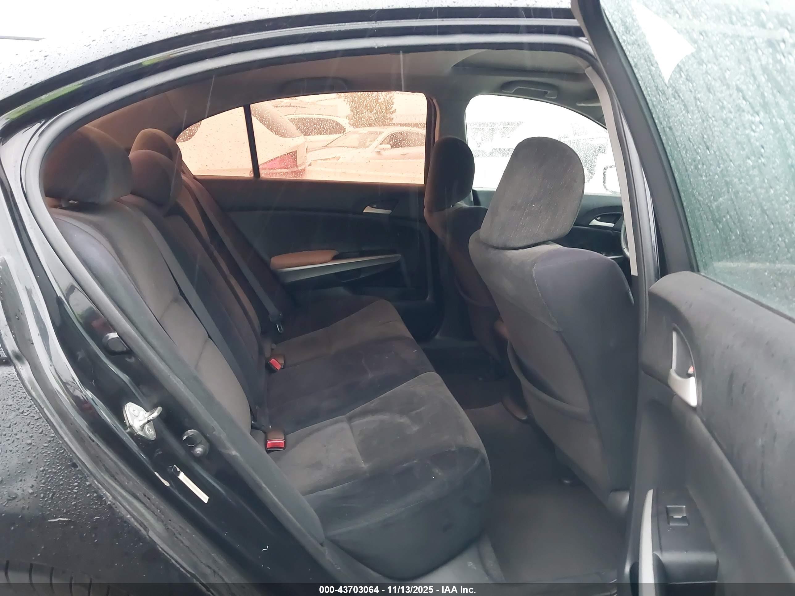 HONDA ACCORD image 8