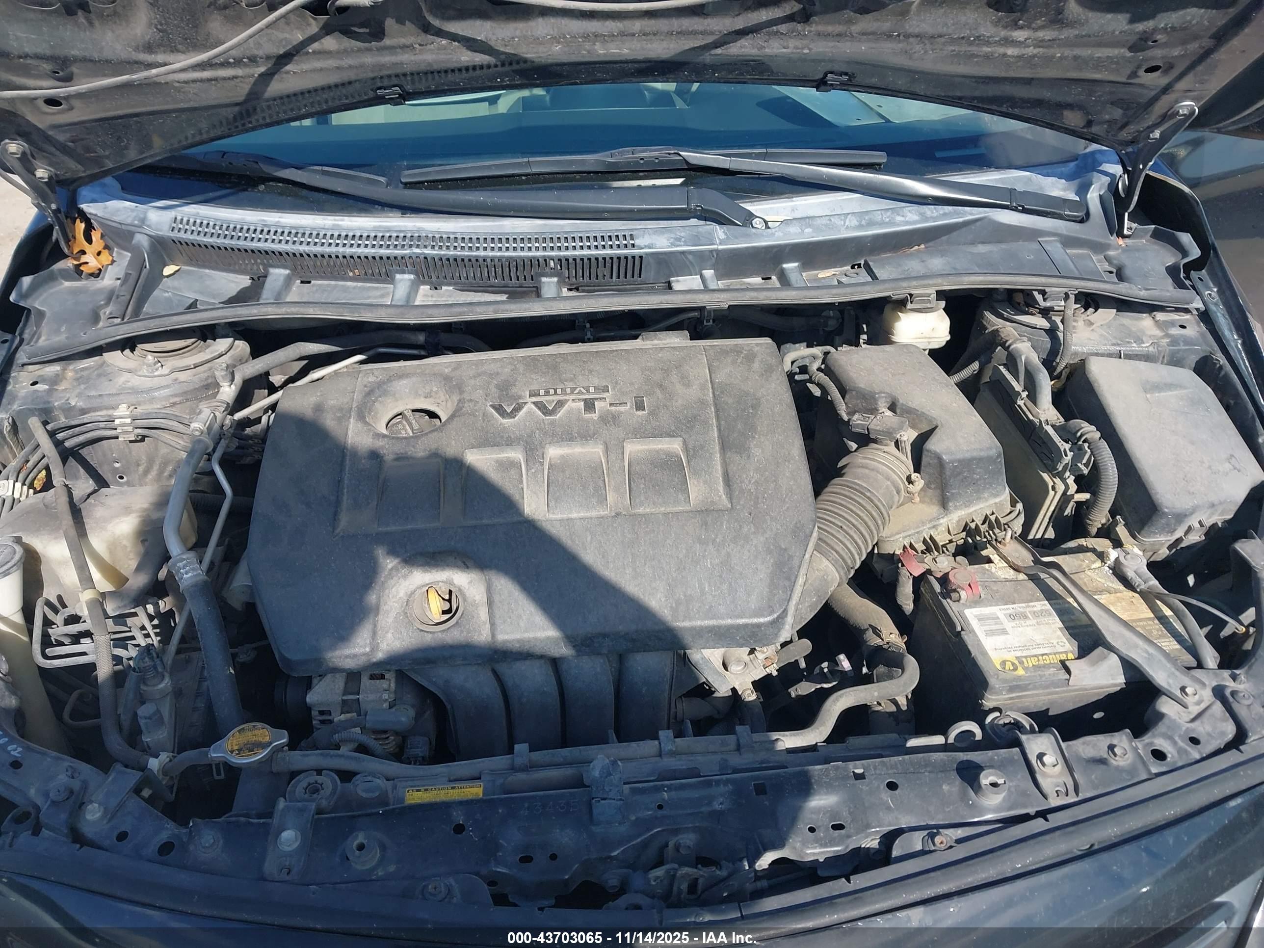 TOYOTA COROLLA image 10