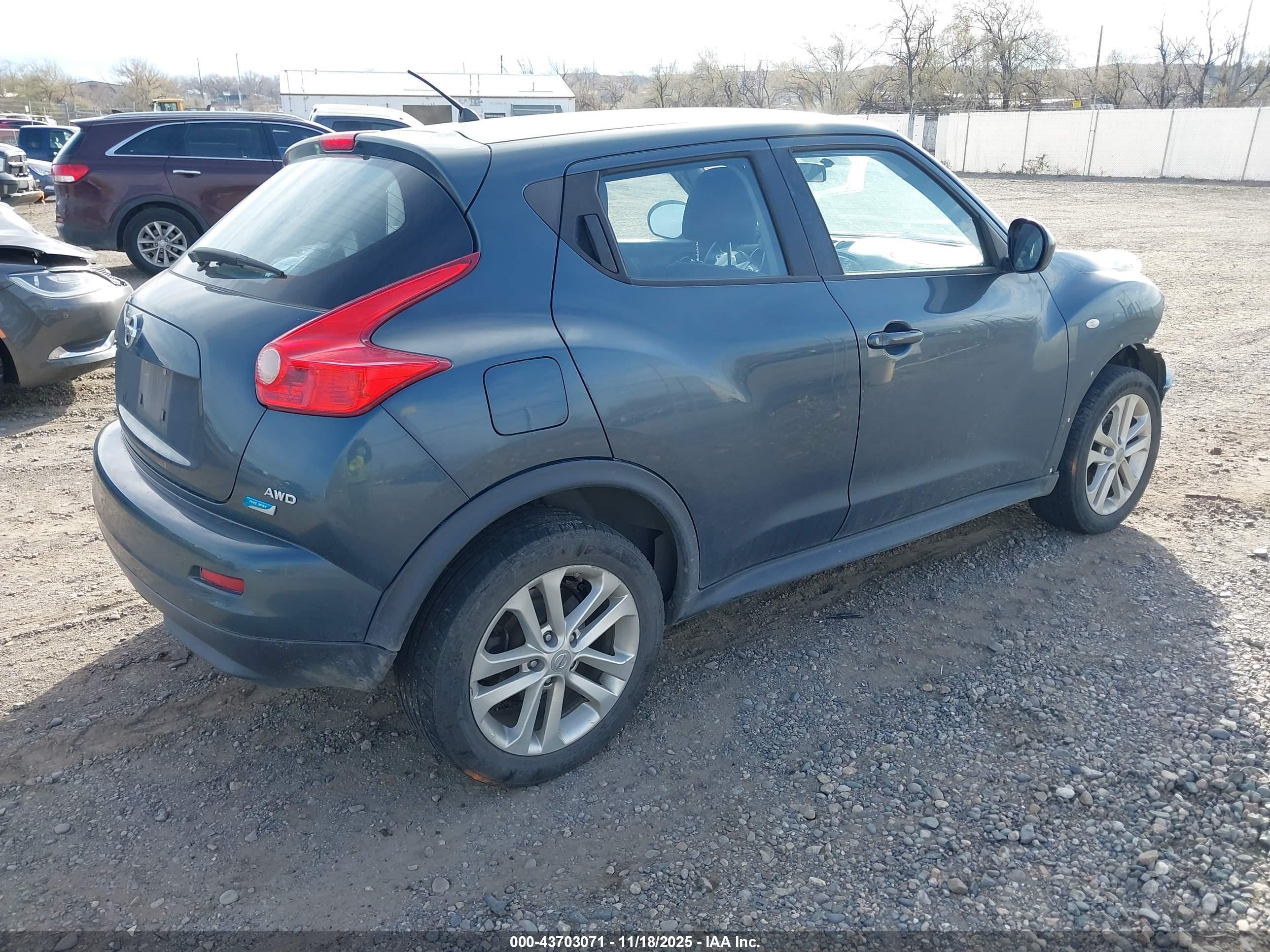 NISSAN JUKE image 4