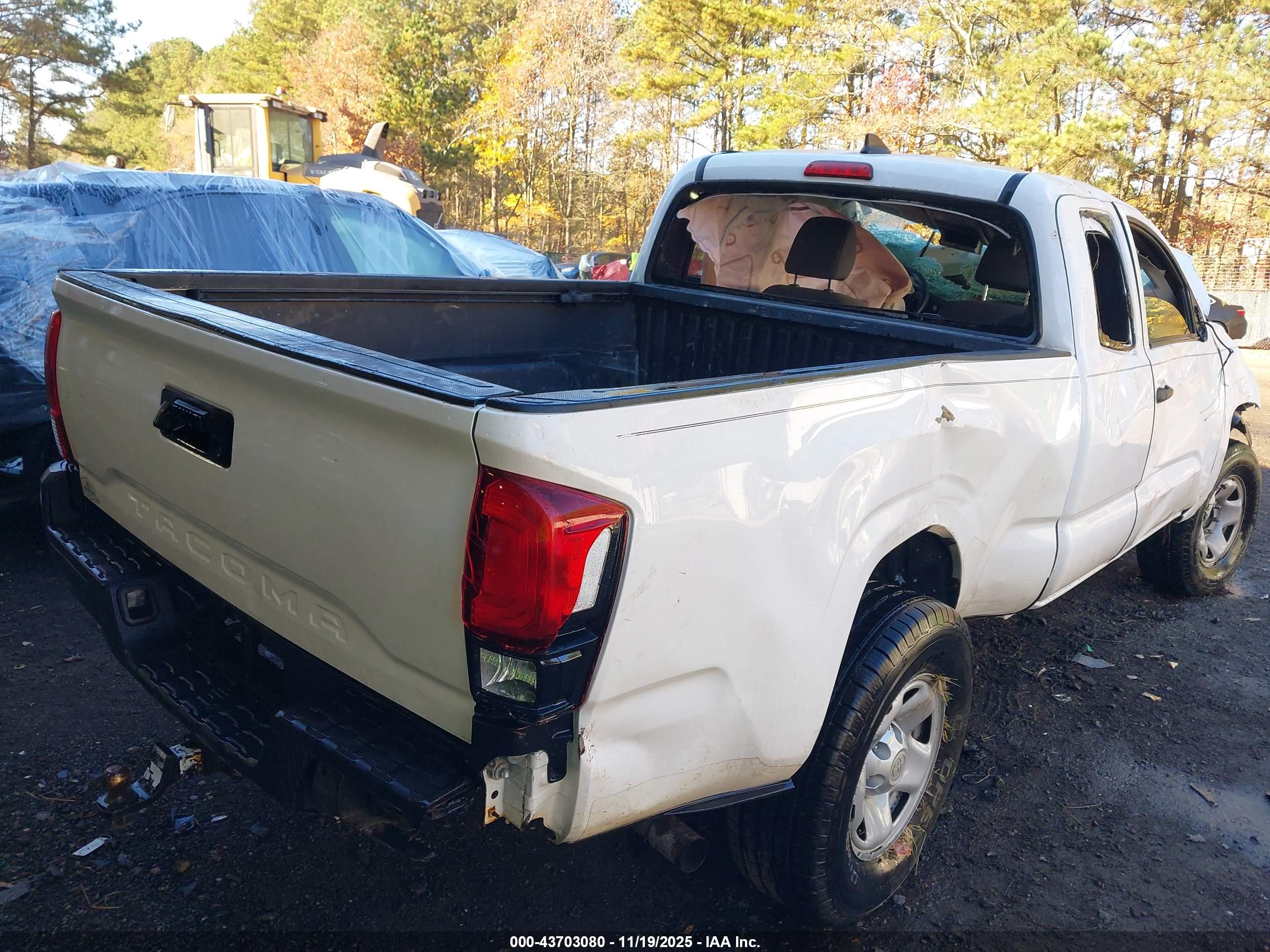 TOYOTA TACOMA image 8