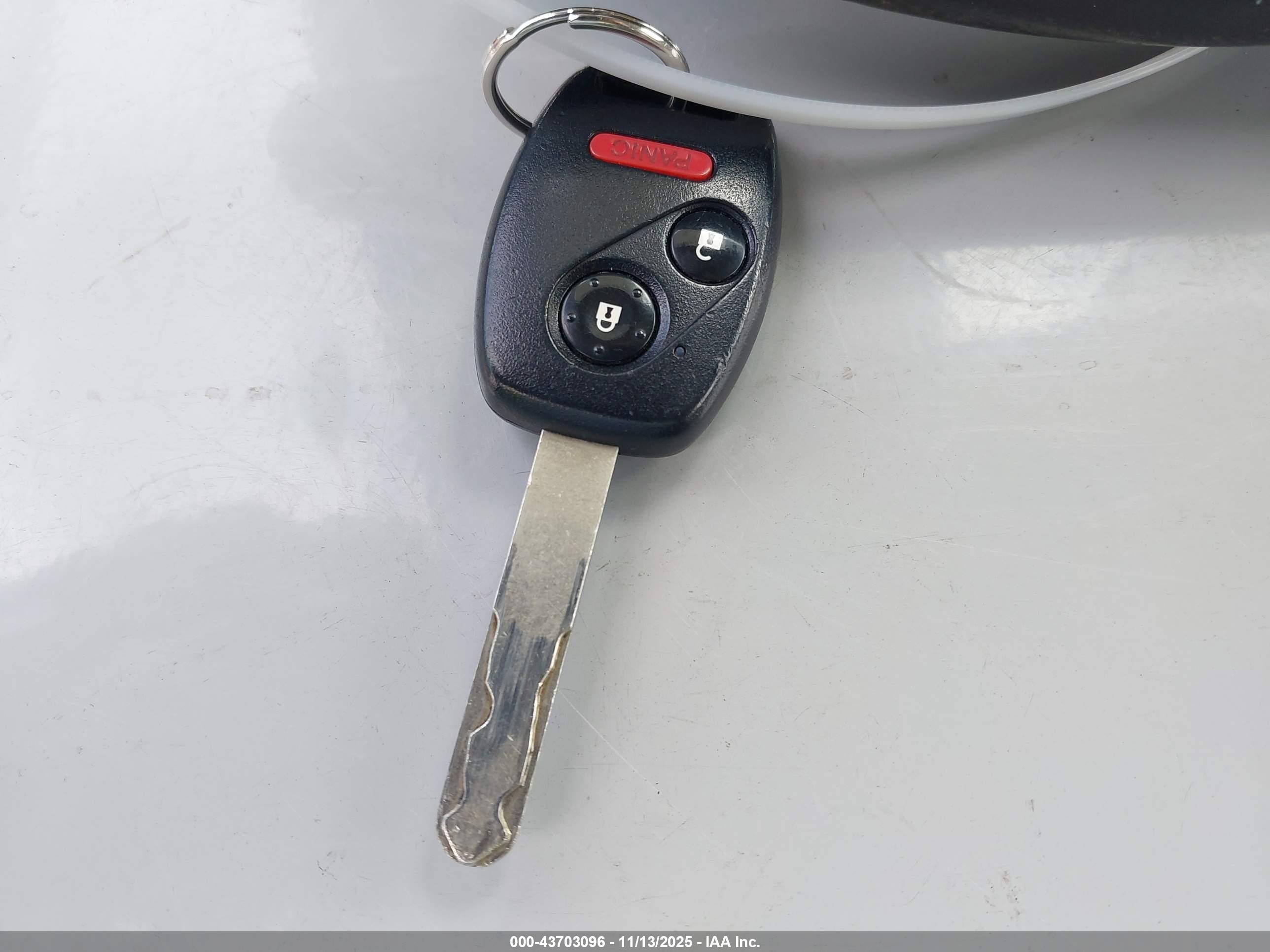 HONDA CR-V image 11