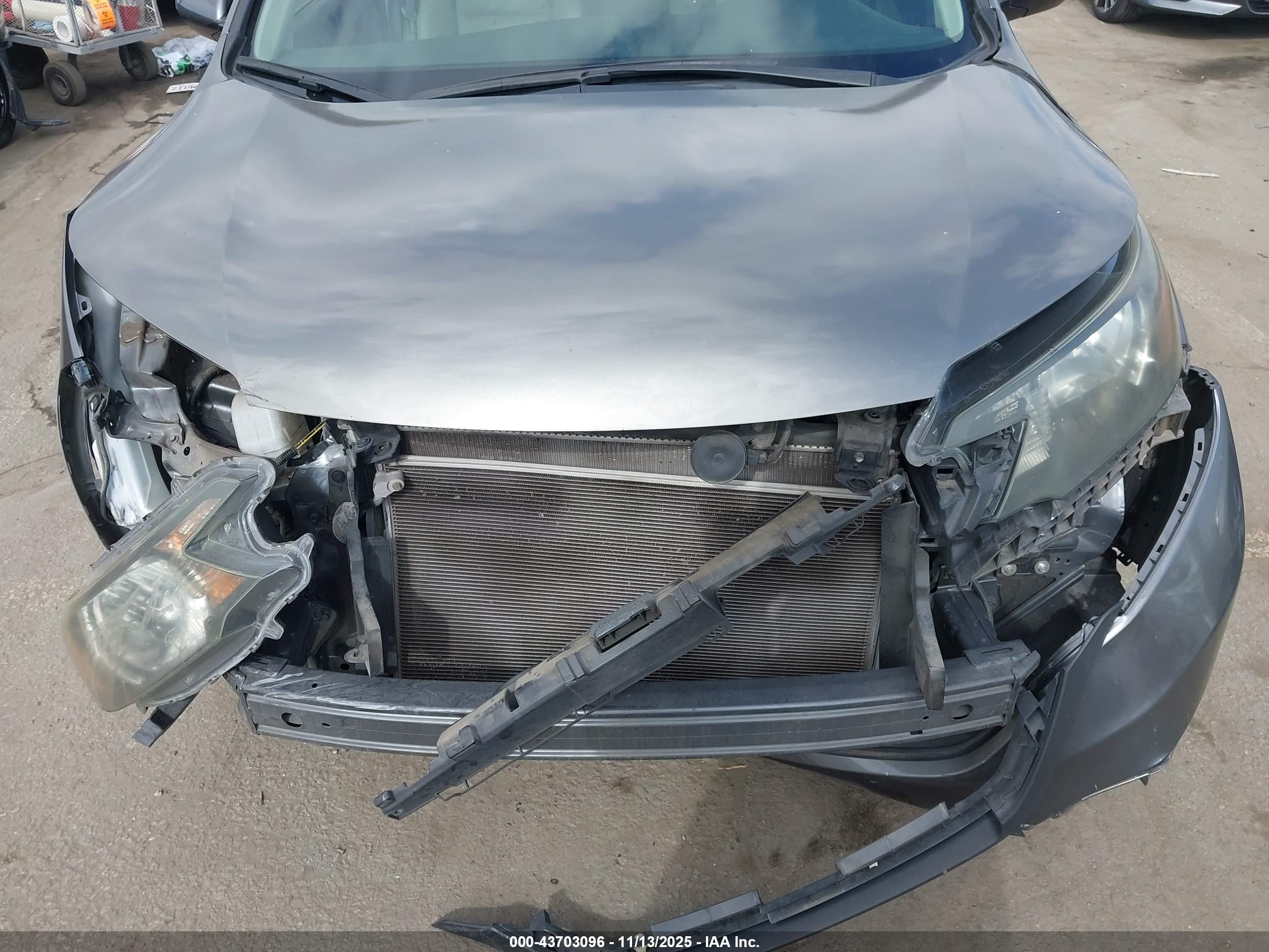 HONDA CR-V image 6