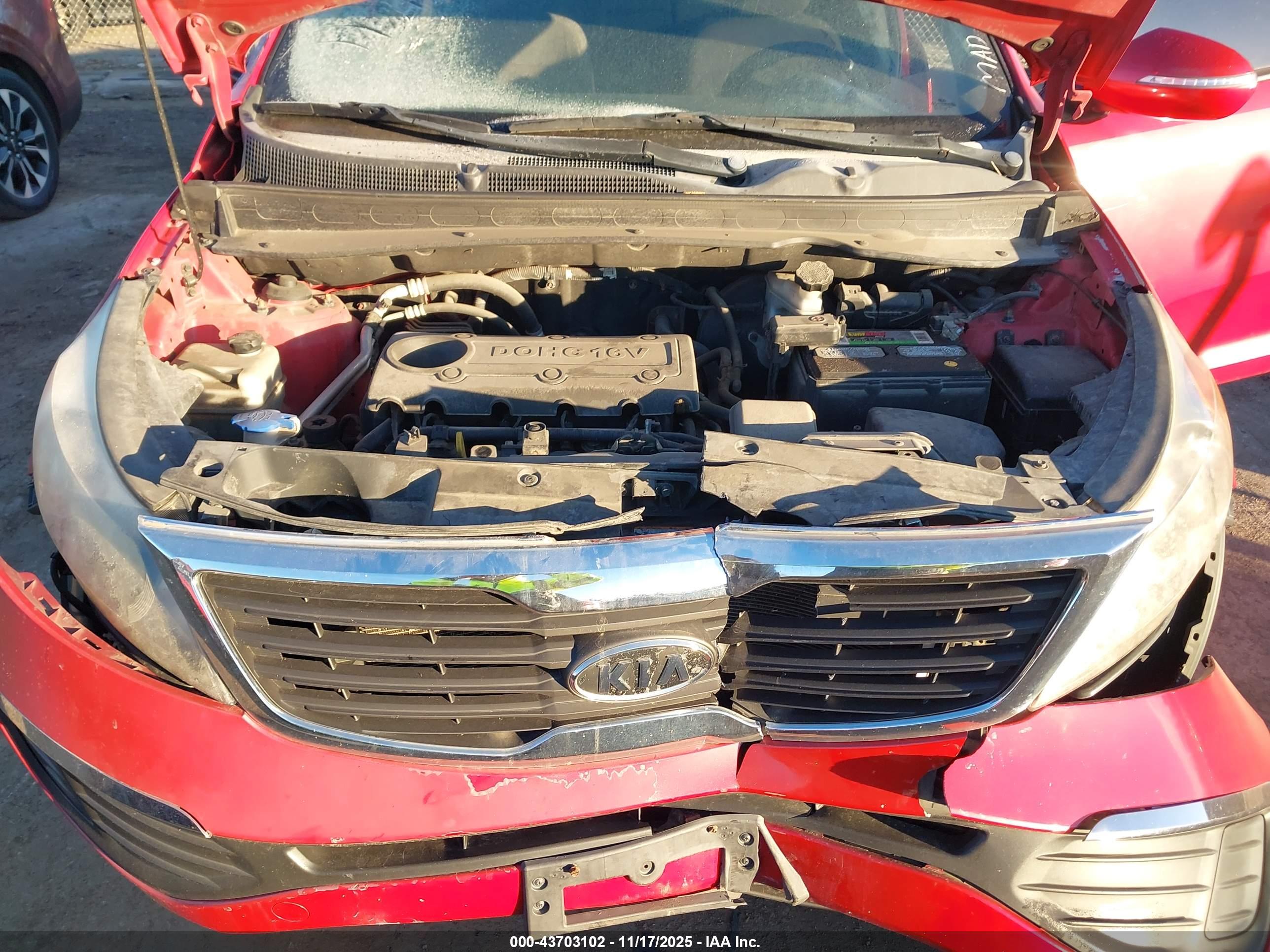 KIA SPORTAGE image 10