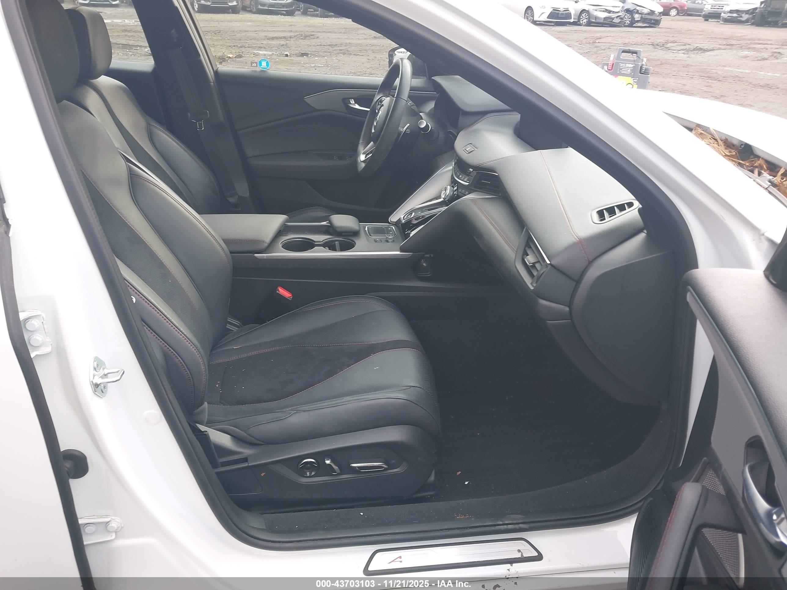 ACURA TLX image 5