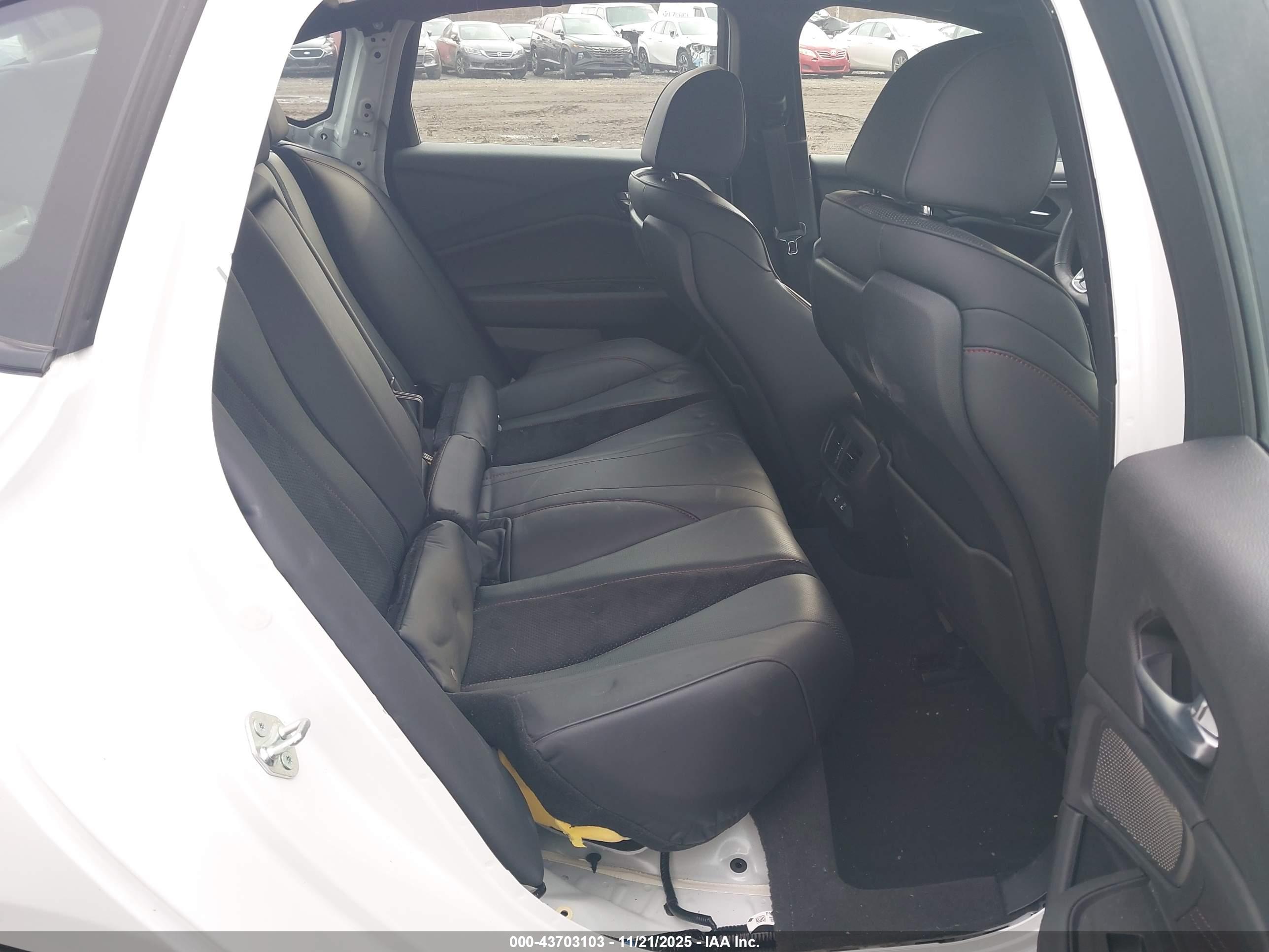 ACURA TLX image 8
