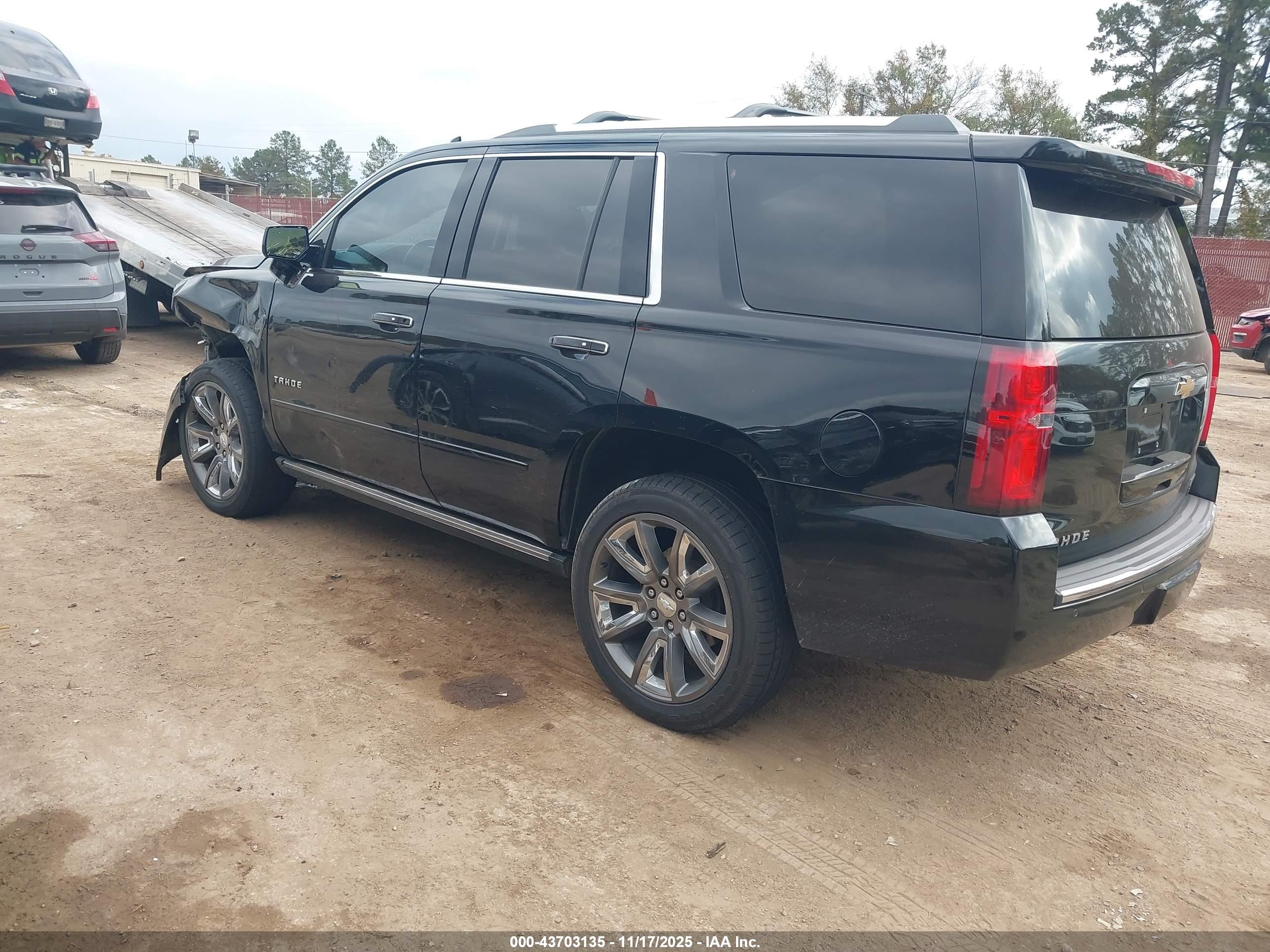 CHEVROLET TAHOE image 3