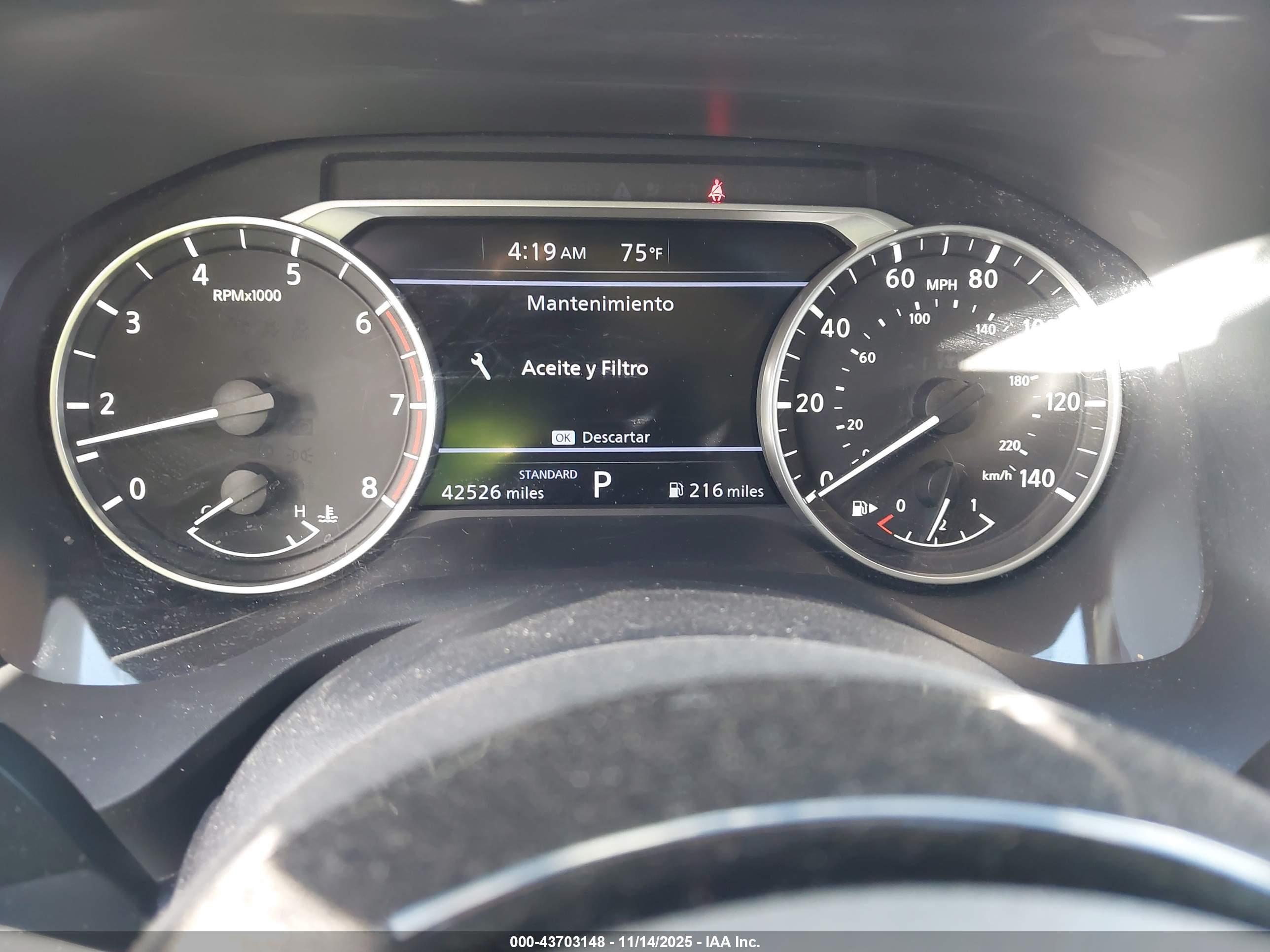 NISSAN ROGUE image 7
