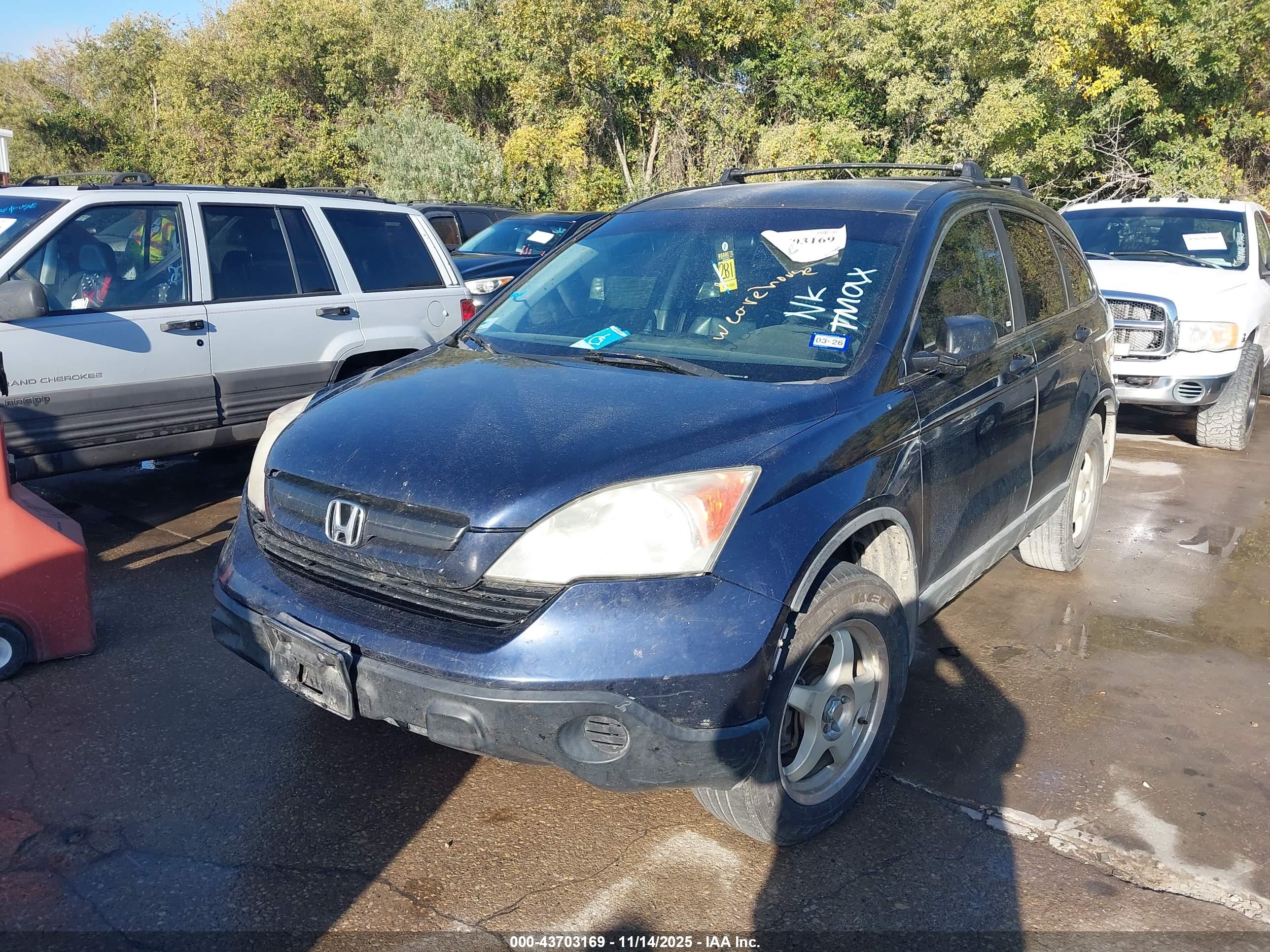 HONDA CR-V image 2
