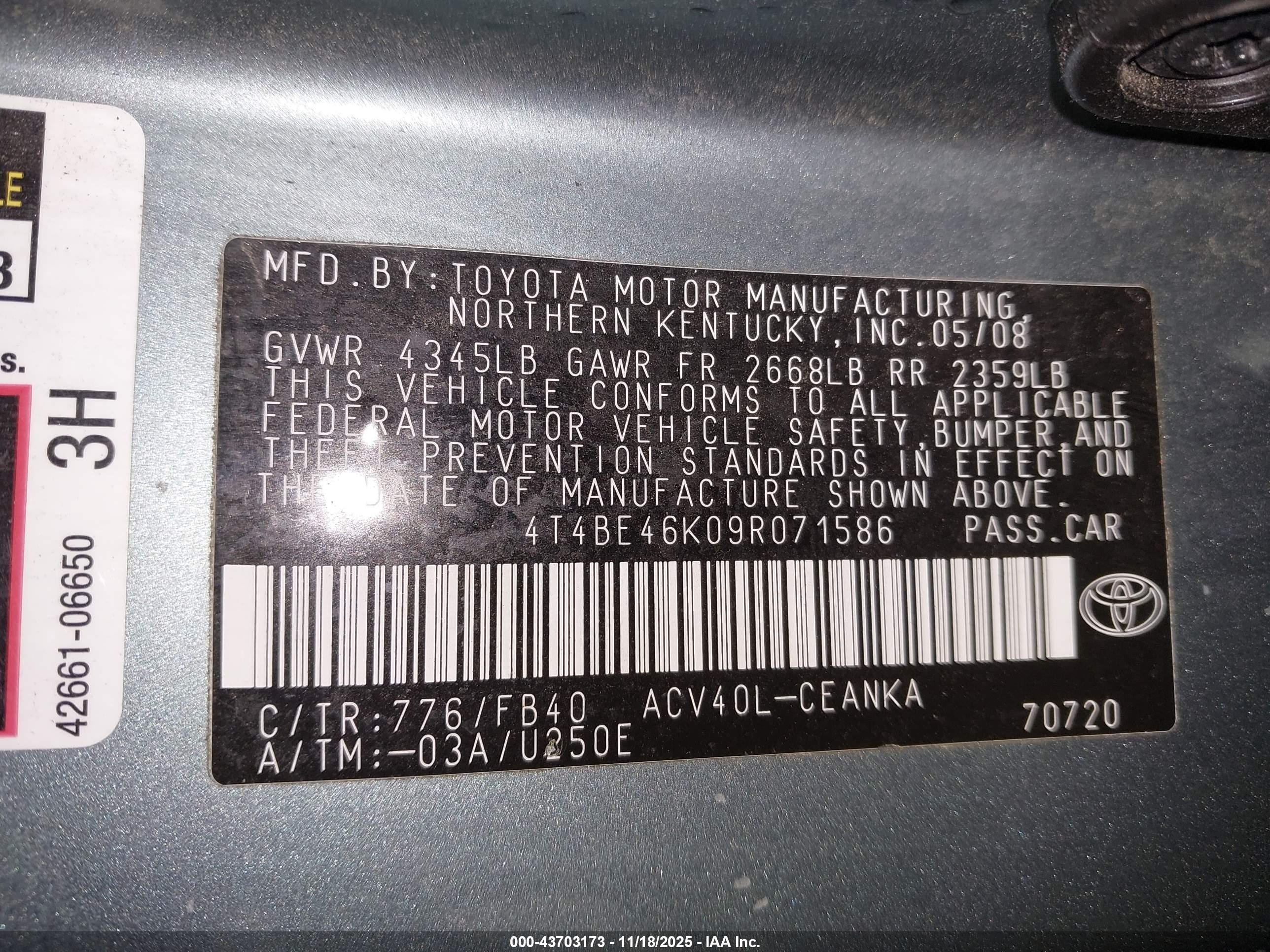 TOYOTA CAMRY image 9