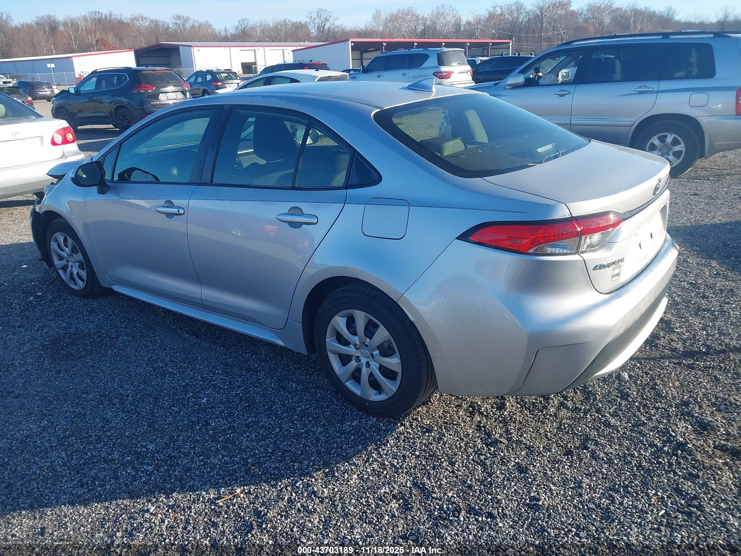 TOYOTA COROLLA image 3