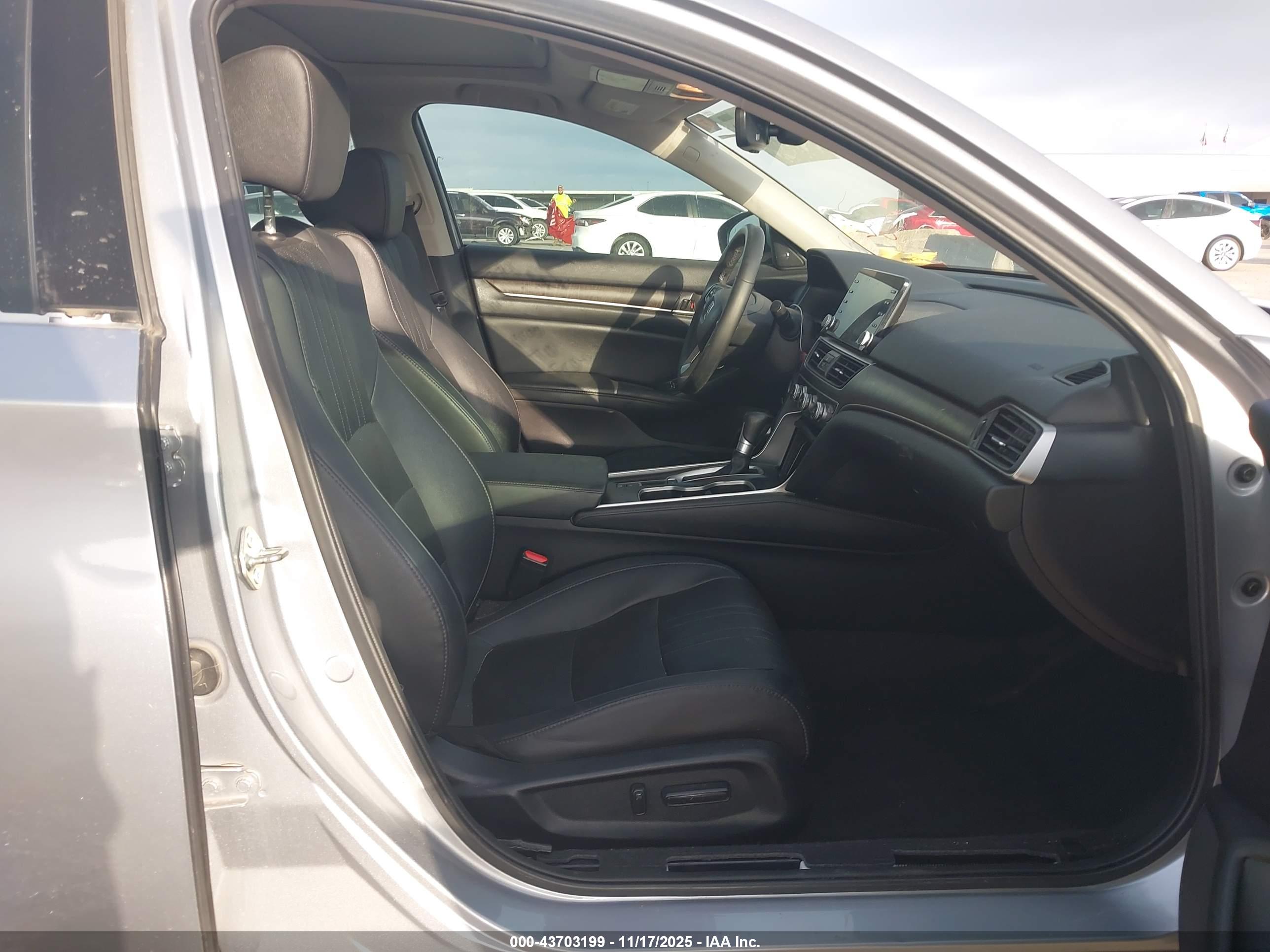 HONDA ACCORD image 5