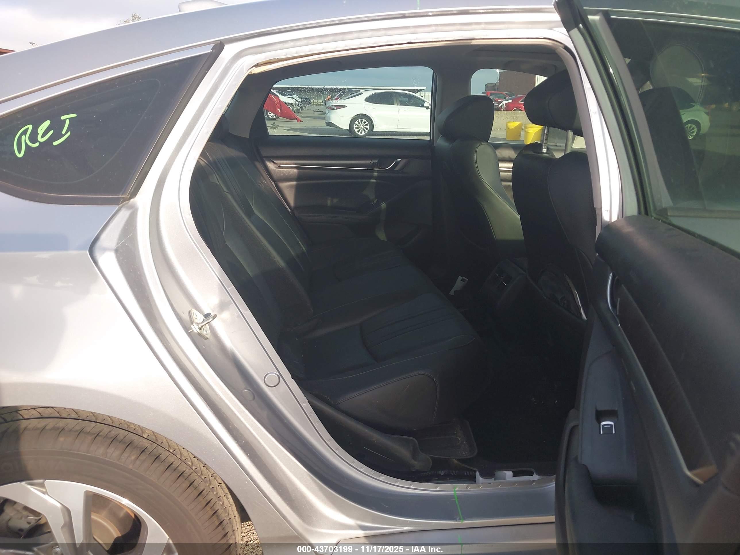 HONDA ACCORD image 8