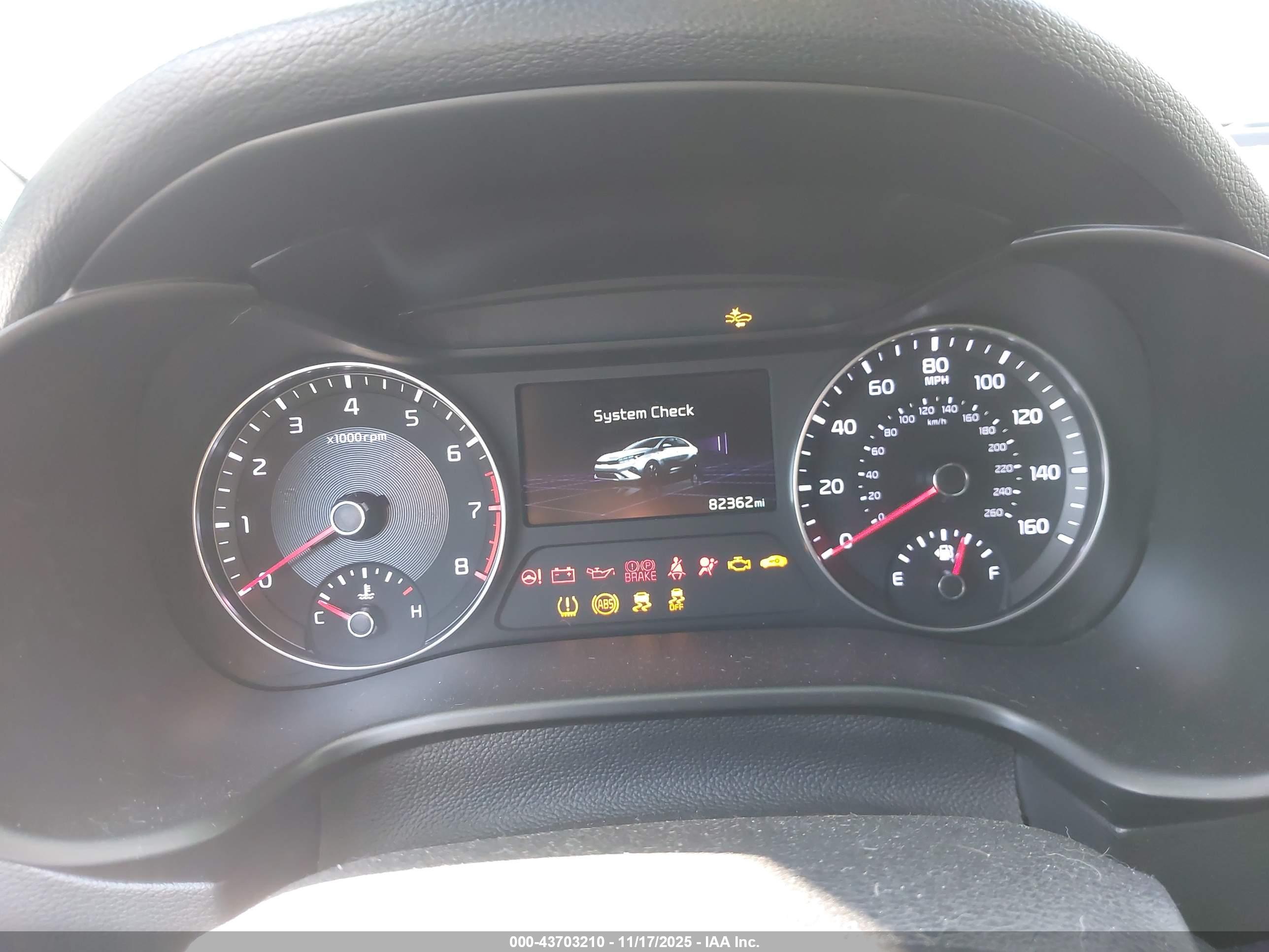 KIA FORTE image 7