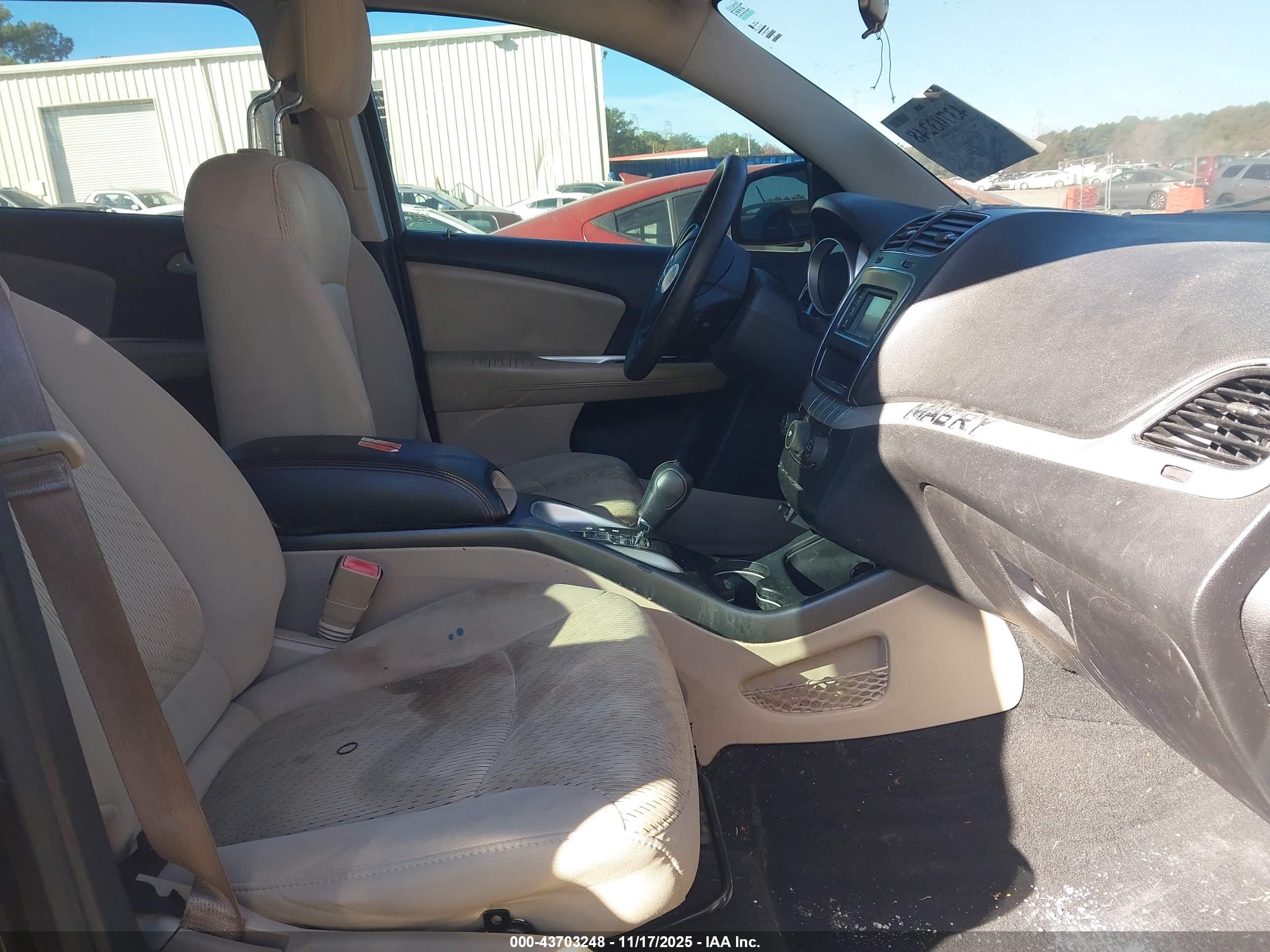 DODGE JOURNEY image 5