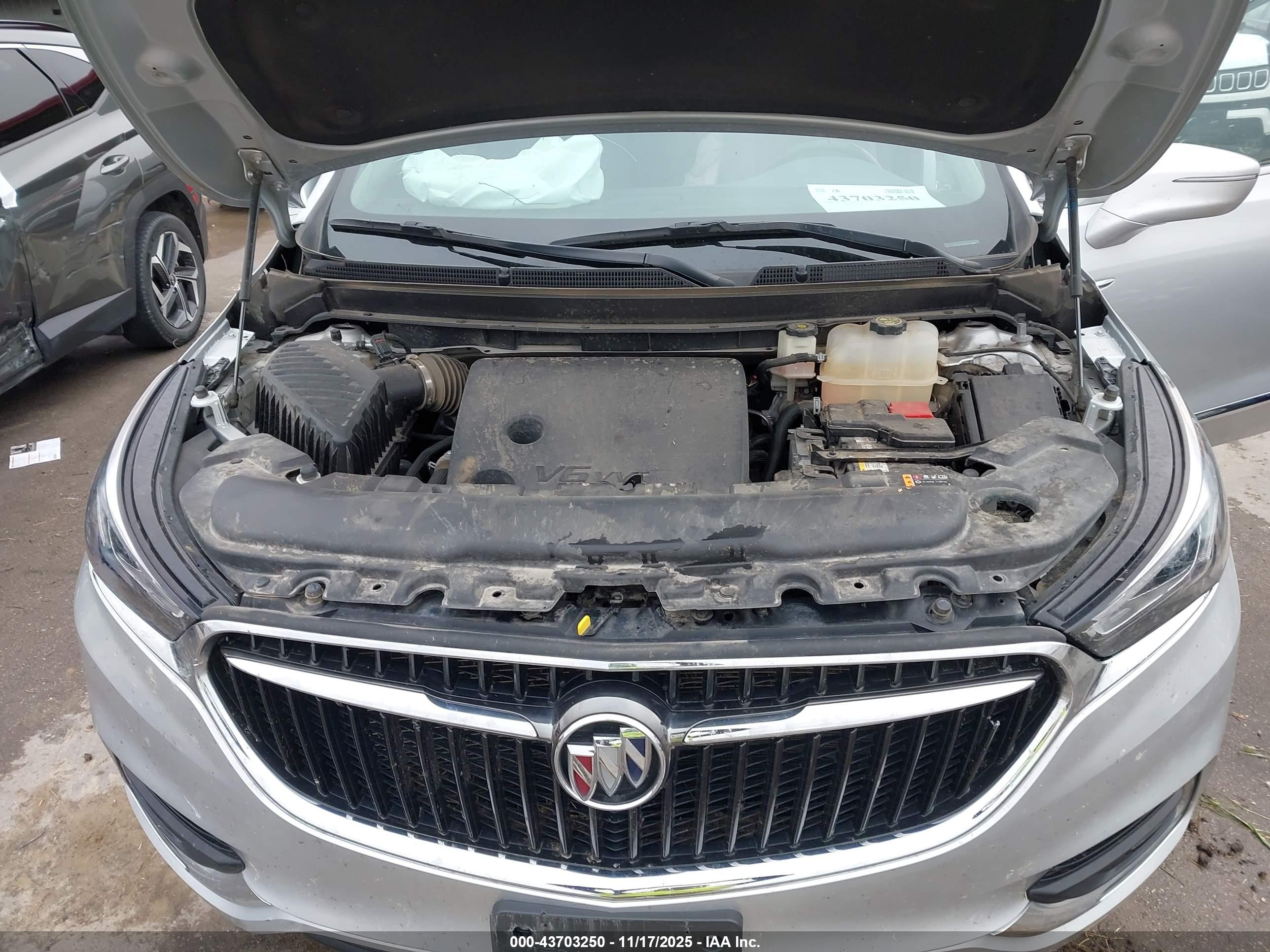 BUICK ENCLAVE image 10