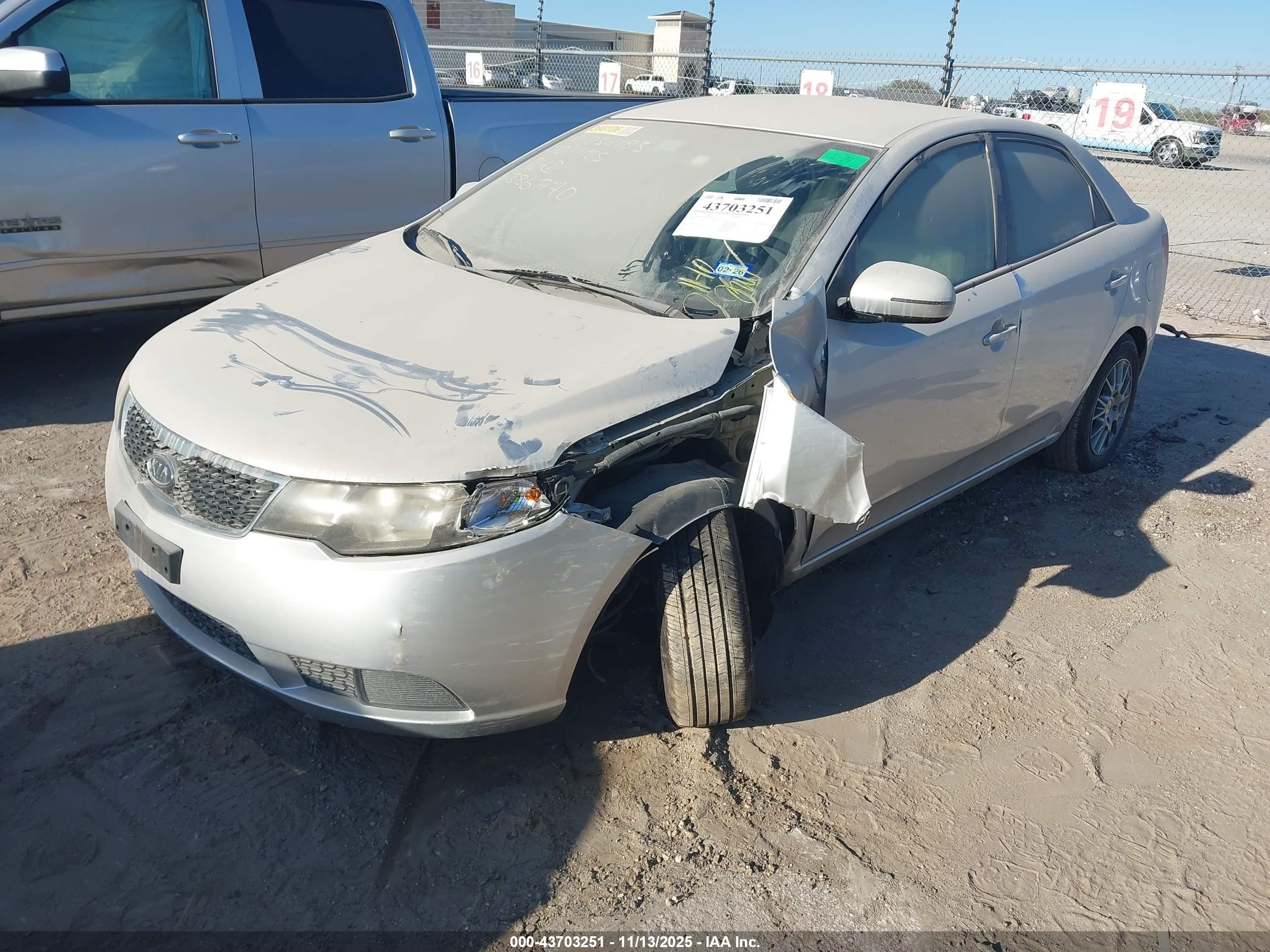 KIA FORTE image 2