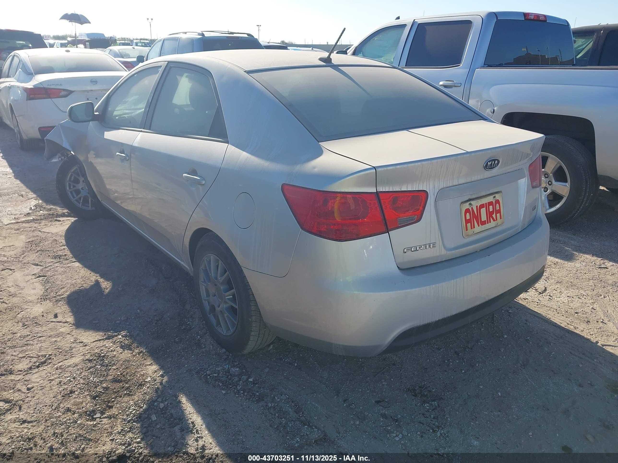KIA FORTE image 3