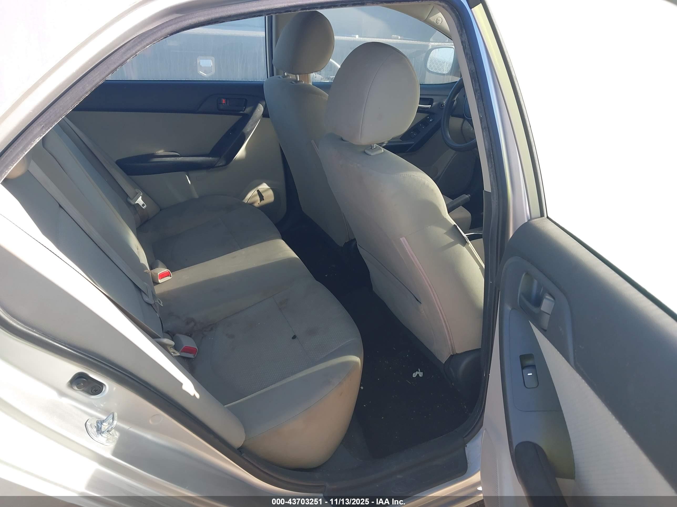 KIA FORTE image 8