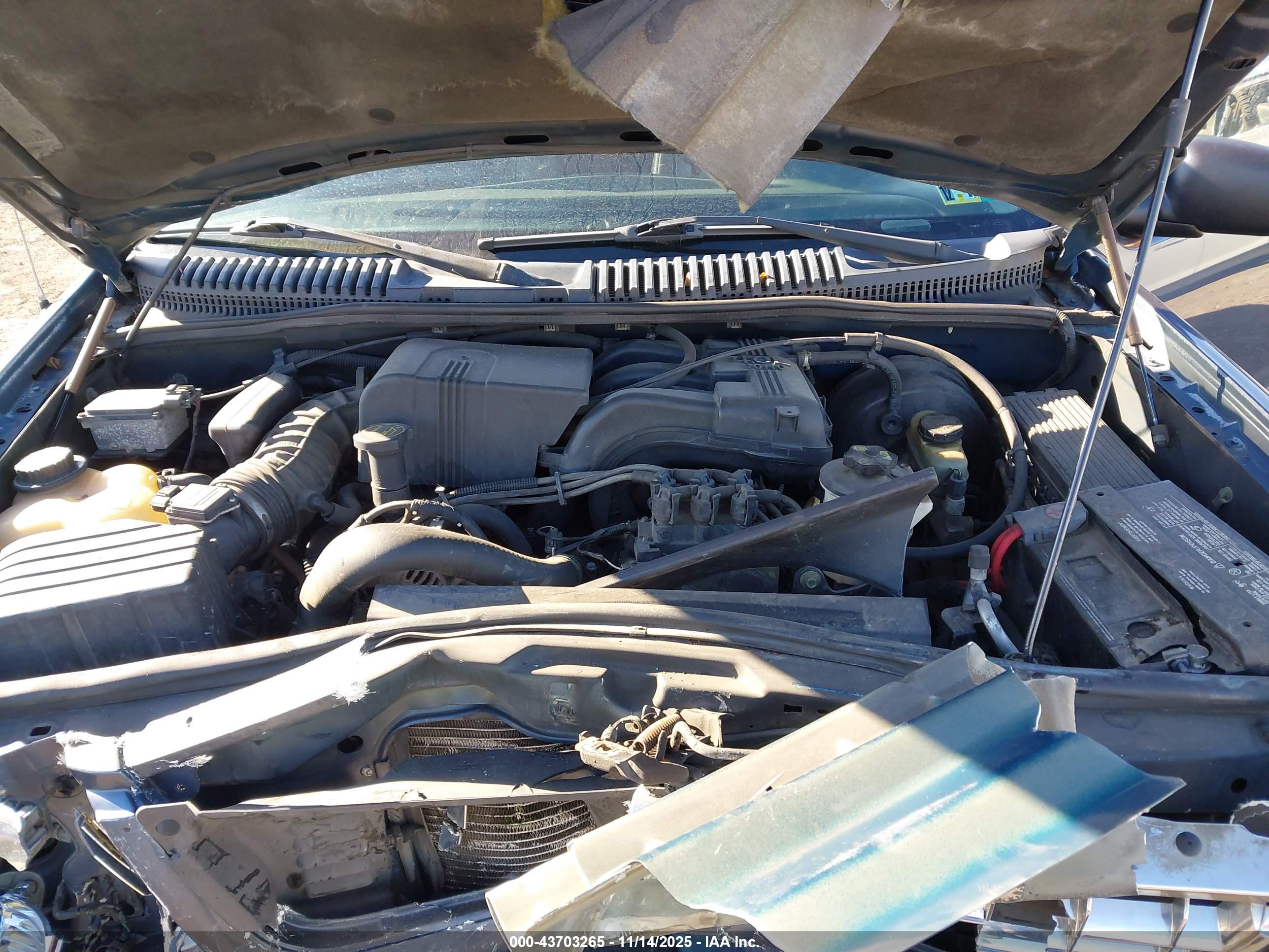 FORD EXPLORER image 10