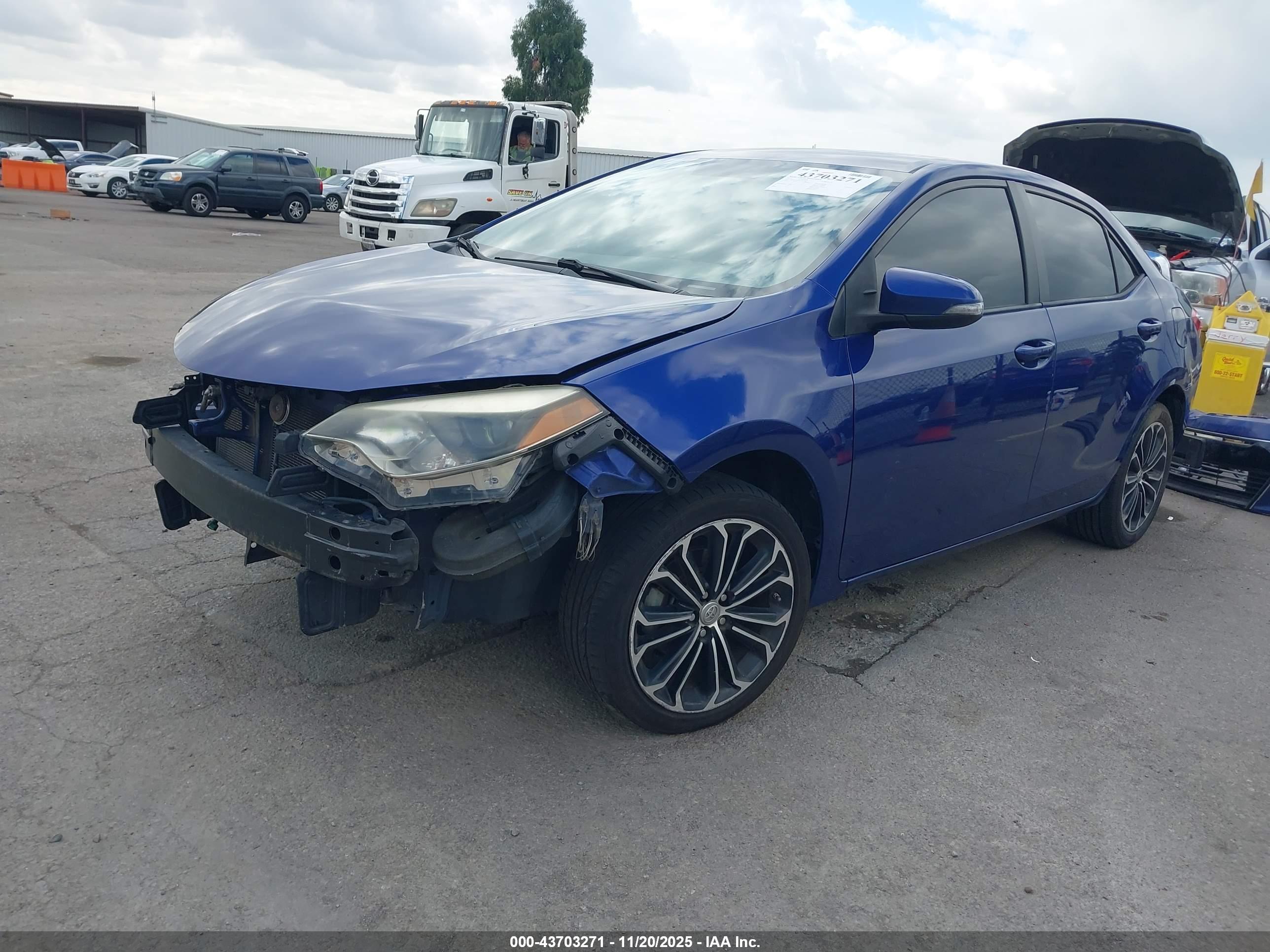 TOYOTA COROLLA image 2
