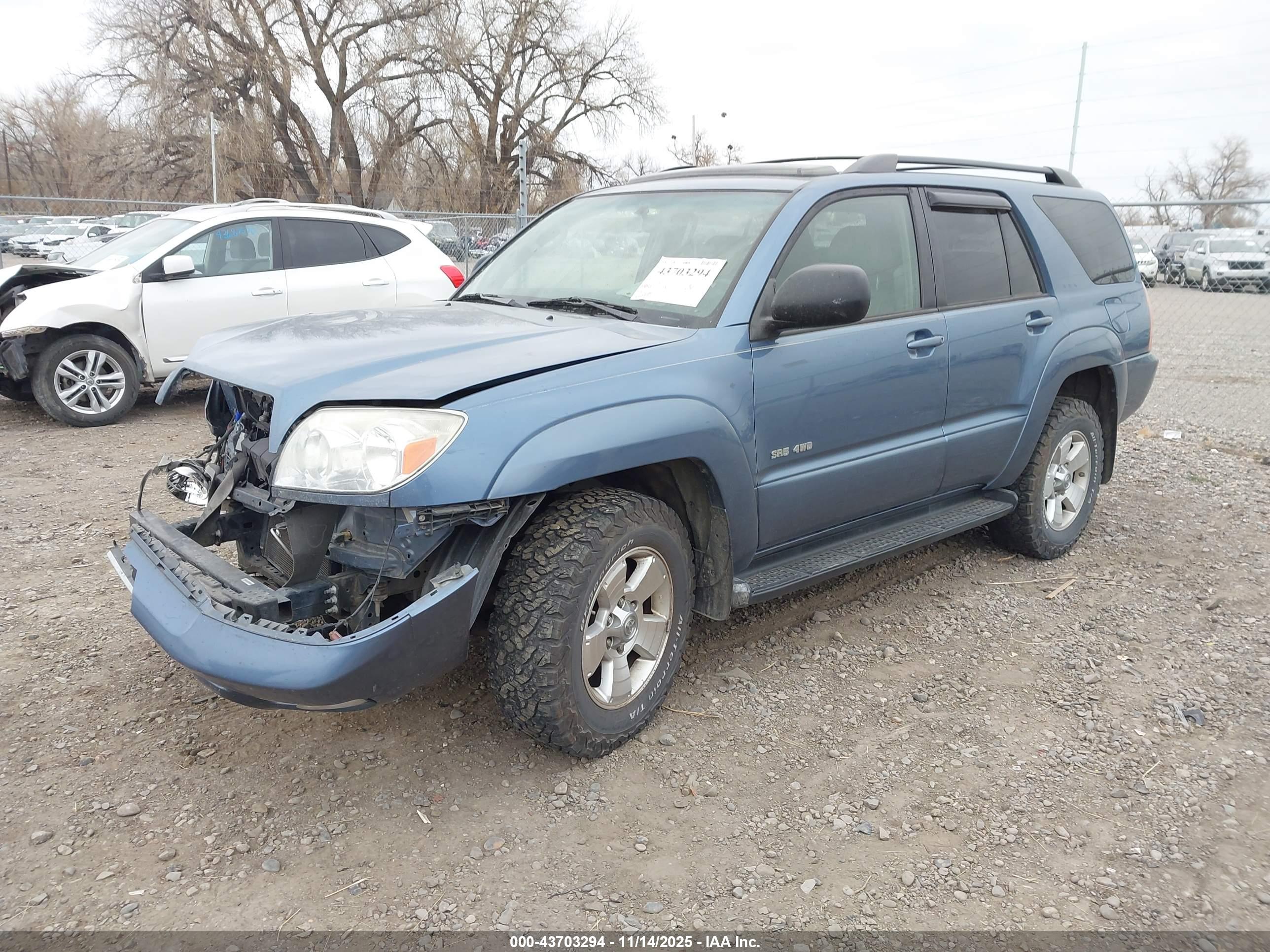 TOYOTA 4RUNNER image 2
