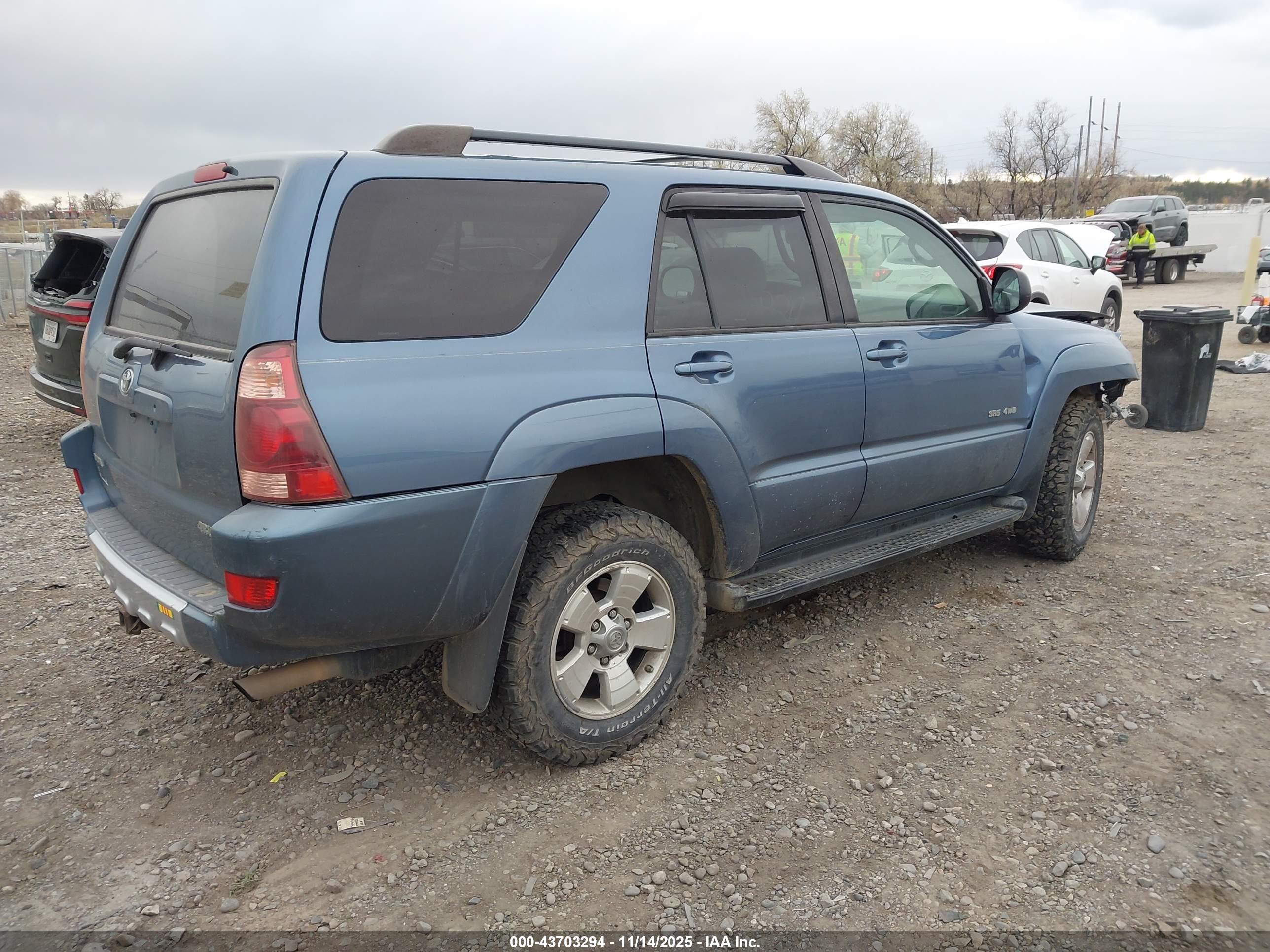 TOYOTA 4RUNNER image 4