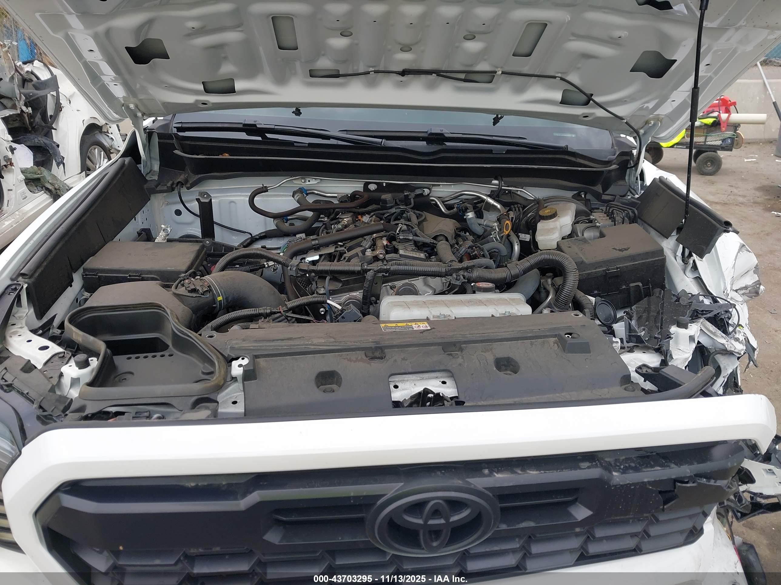 TOYOTA TACOMA image 10